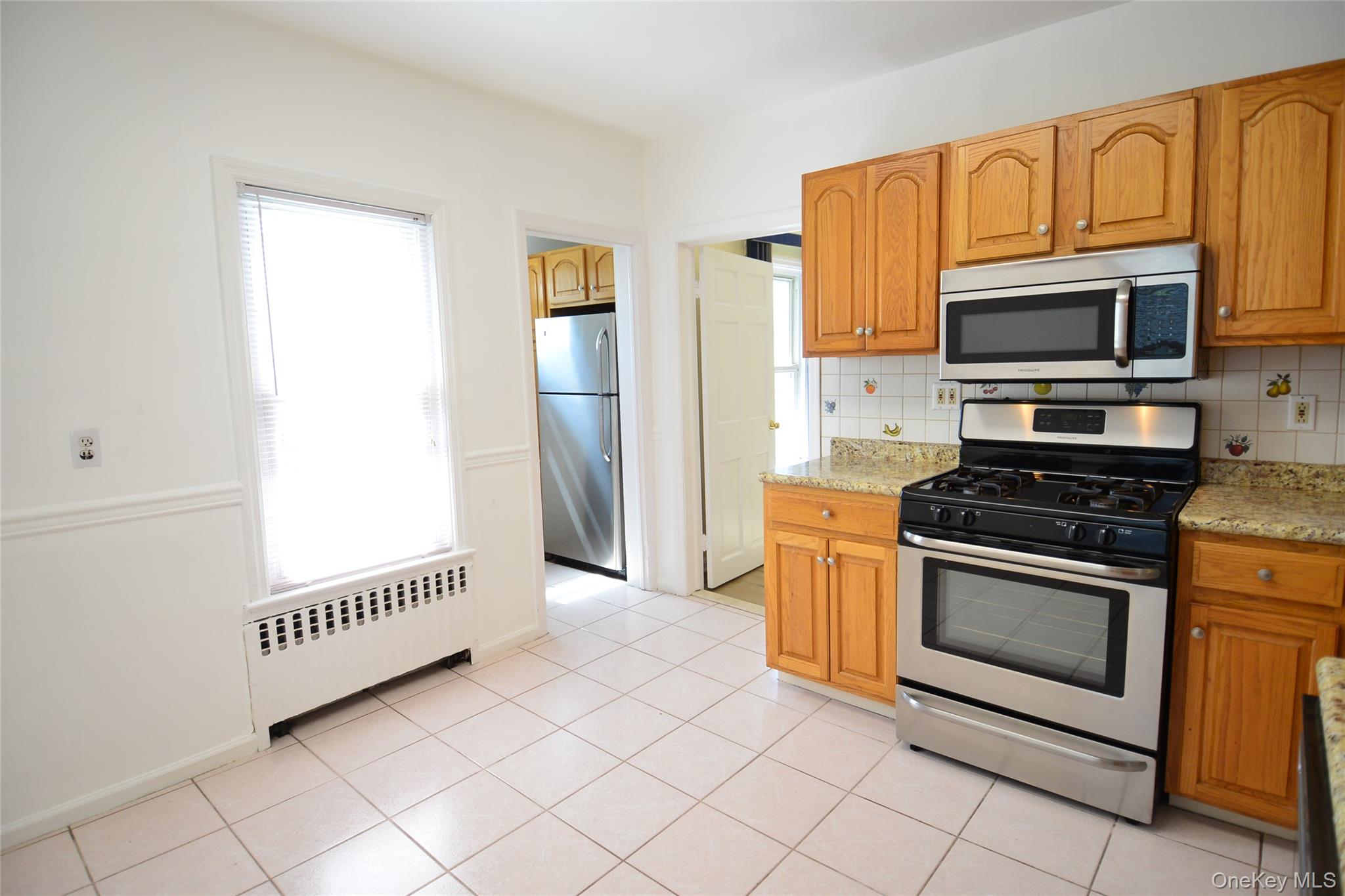 42 Glen Road, Eastchester, NY 10709