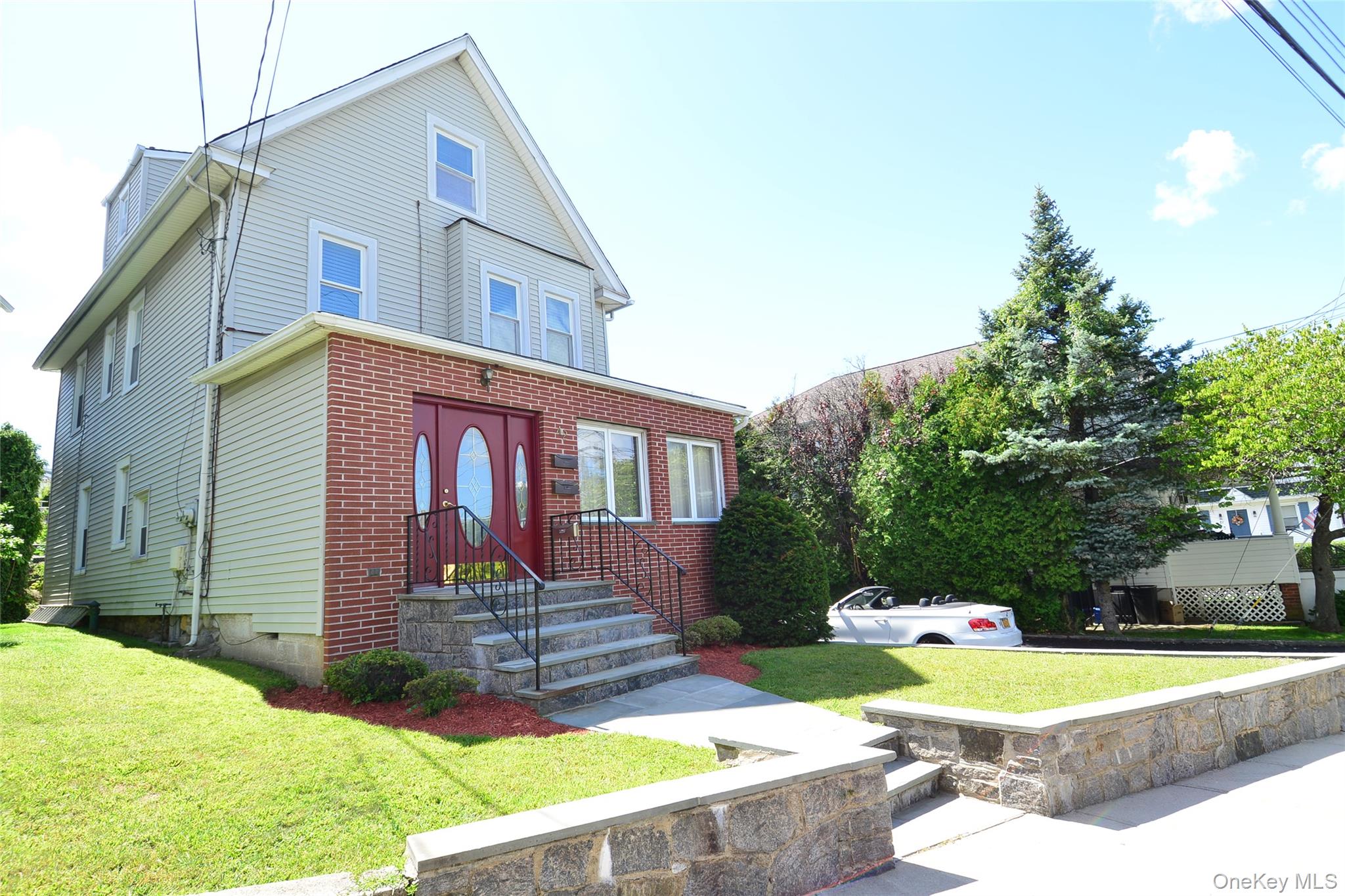 42 Glen Road, Eastchester, NY 10709