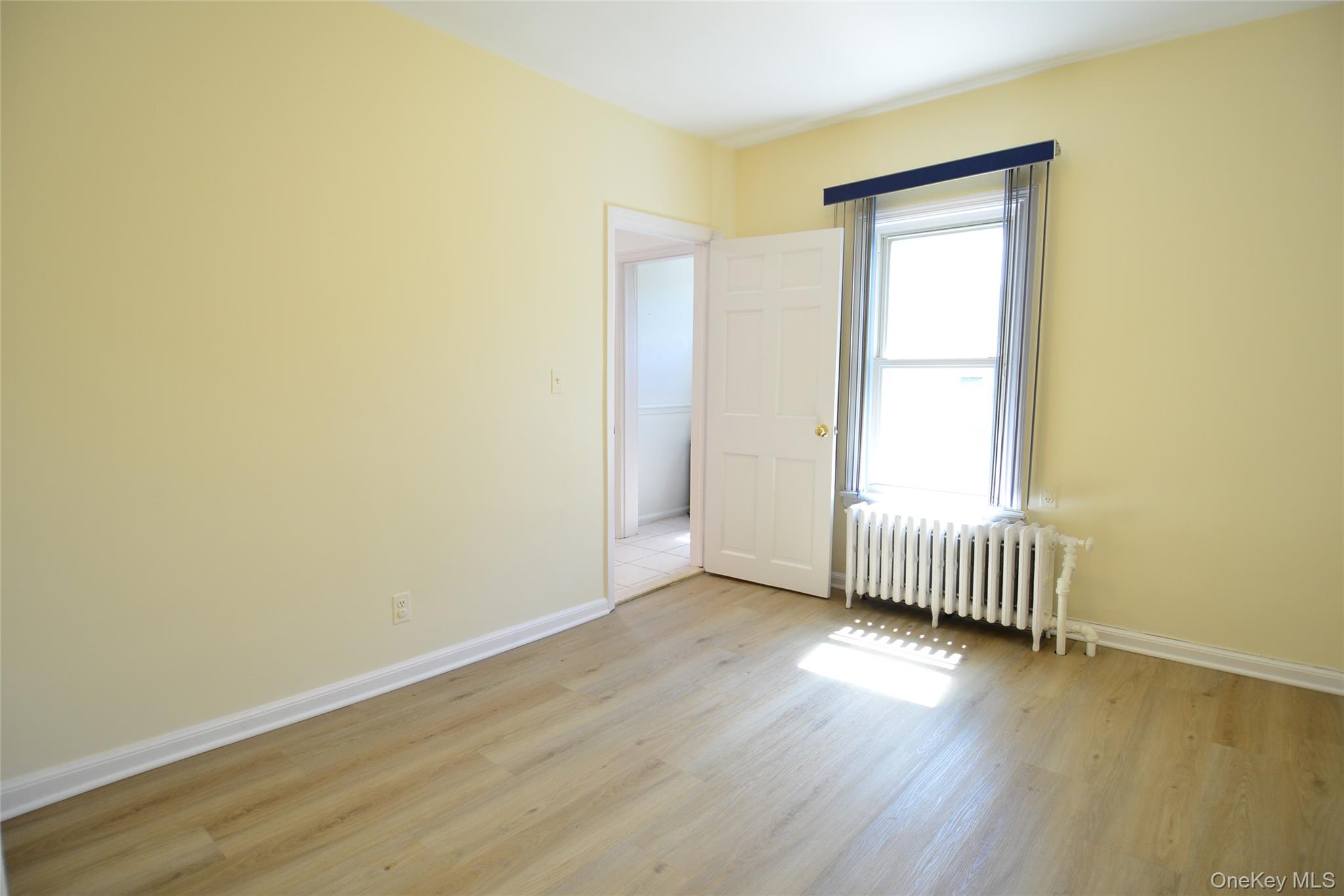 42 Glen Road, Eastchester, NY 10709