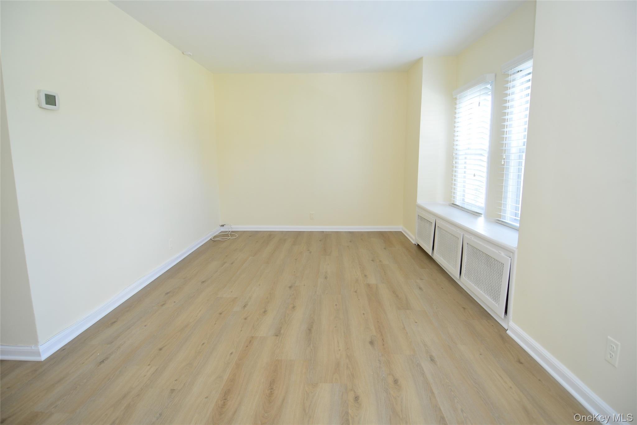 42 Glen Road, Eastchester, NY 10709