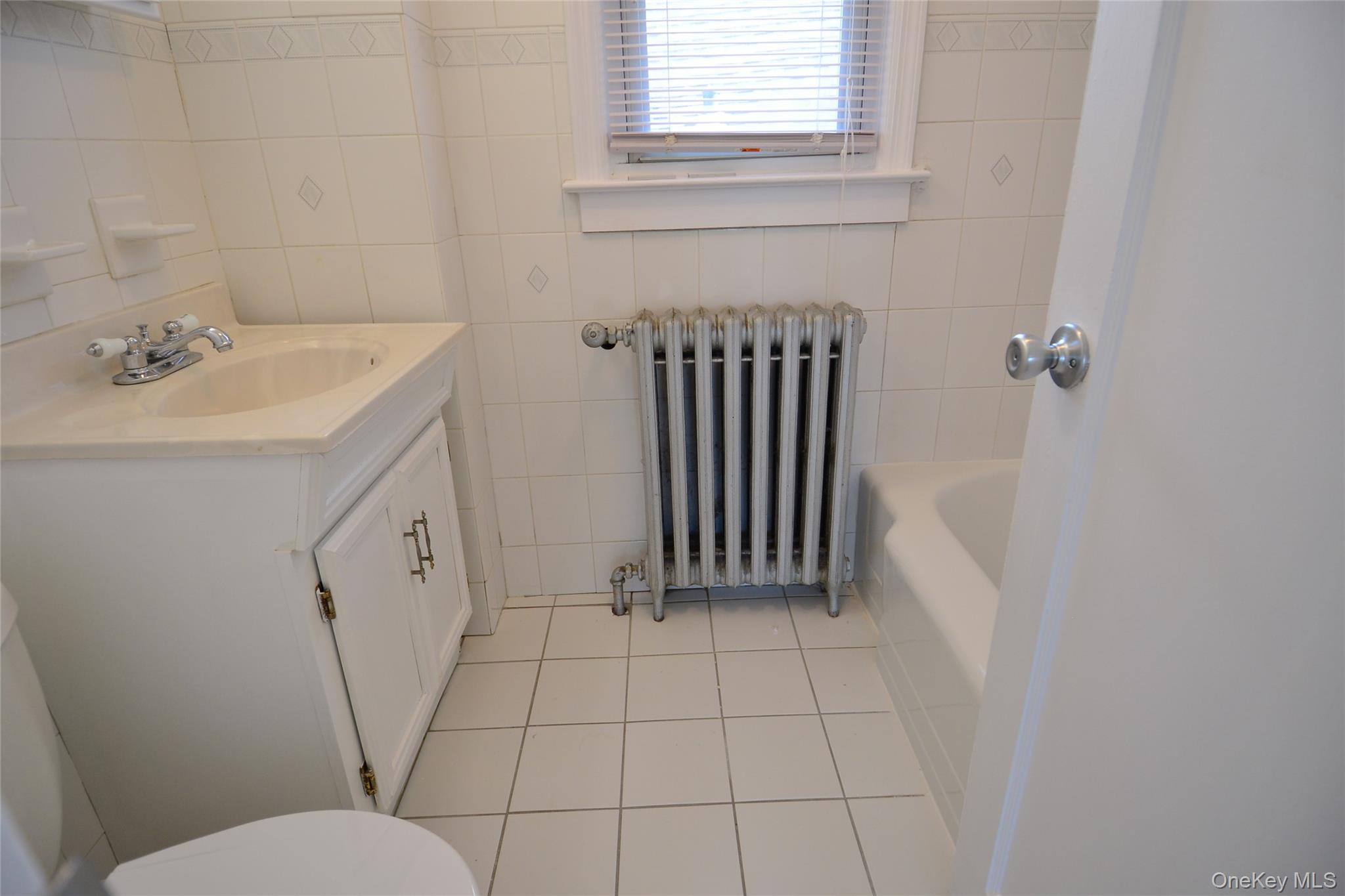 42 Glen Road, Eastchester, NY 10709