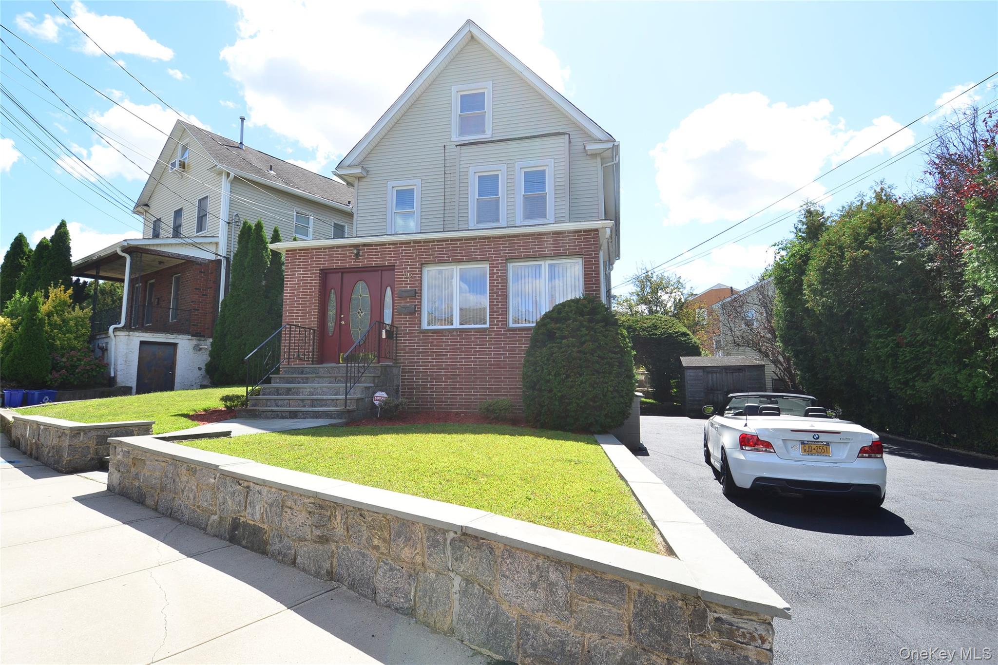 42 Glen Road, Eastchester, NY 10709