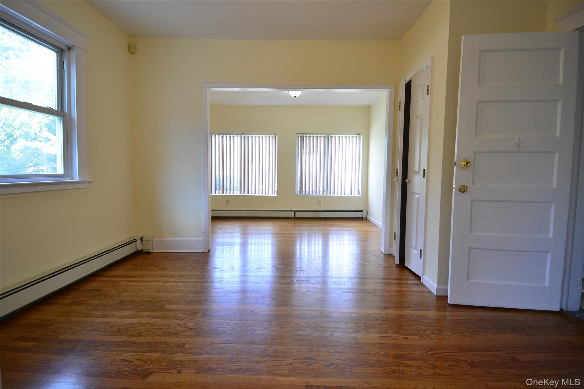 42 Glen Road, Eastchester, NY 10709