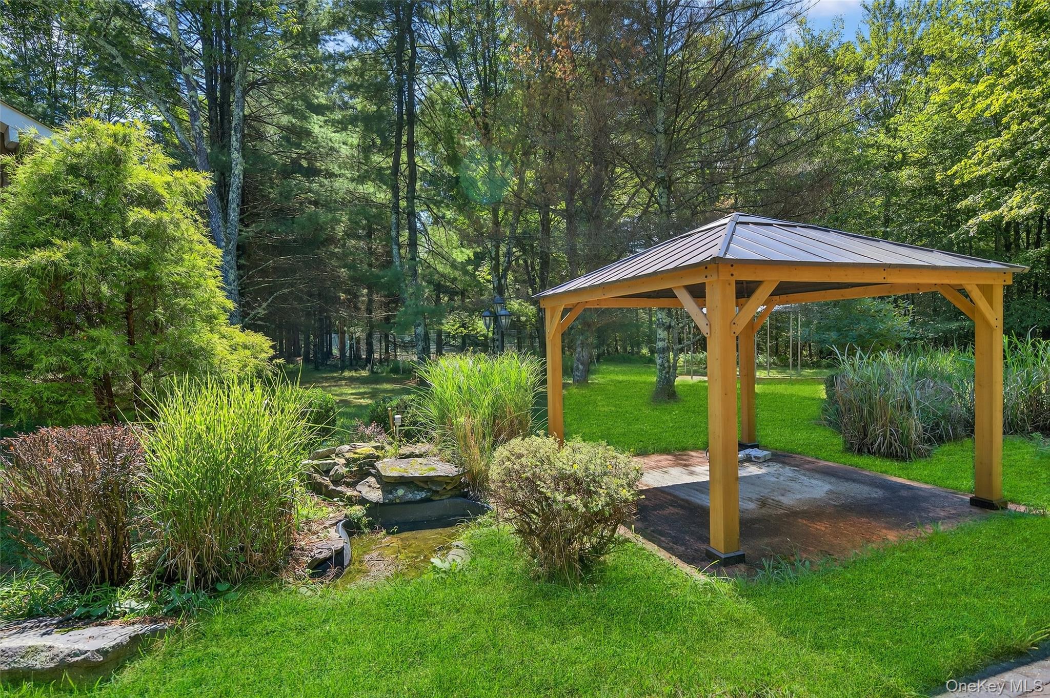 1441 Ulster Heights Road, Ellenville, NY 12428