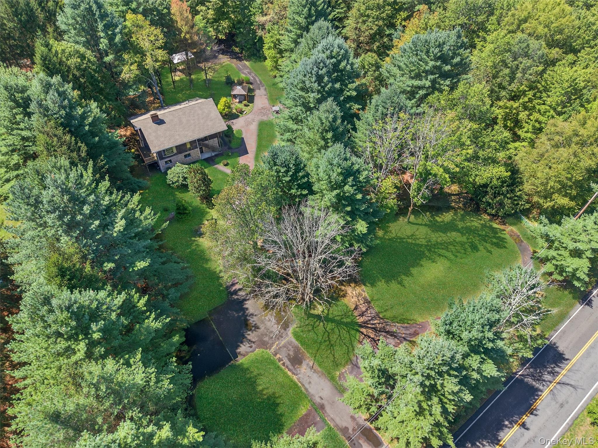 1441 Ulster Heights Road, Ellenville, NY 12428