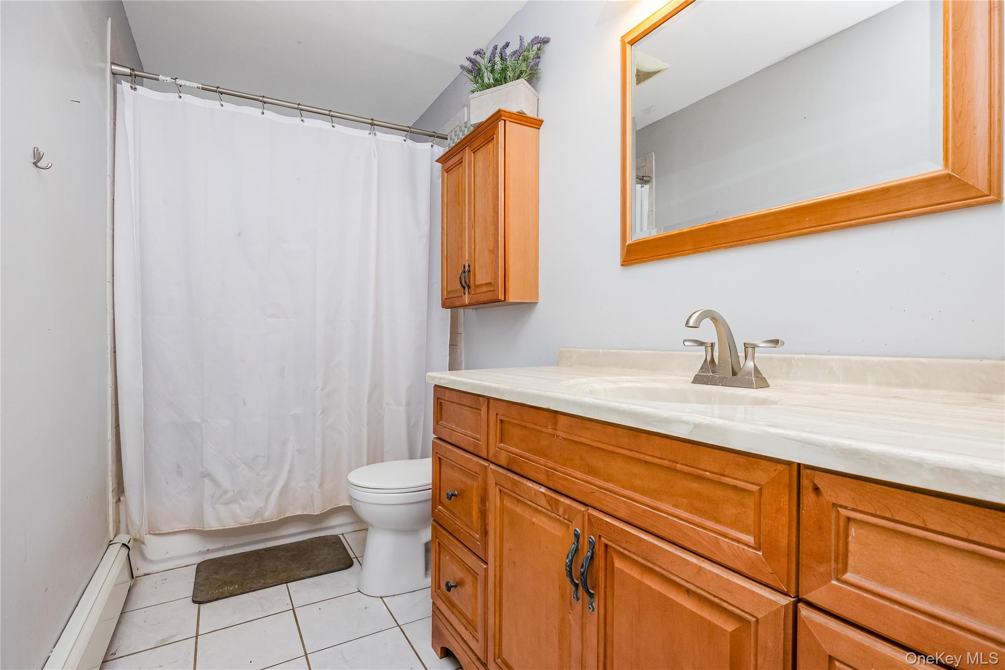 16 Hillside Road, Farmingville, NY 11738