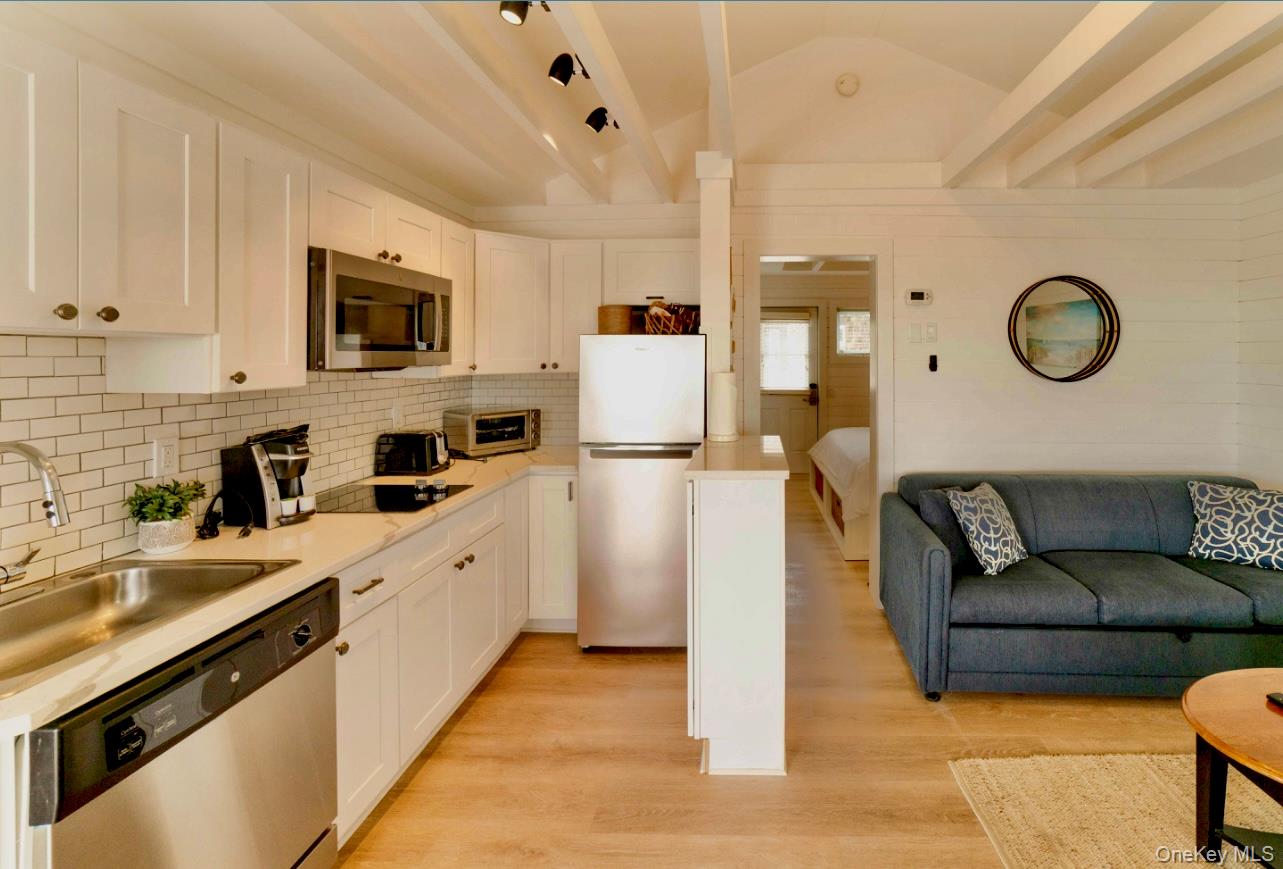 2178 Montauk # 20, Amagansett, NY 11930