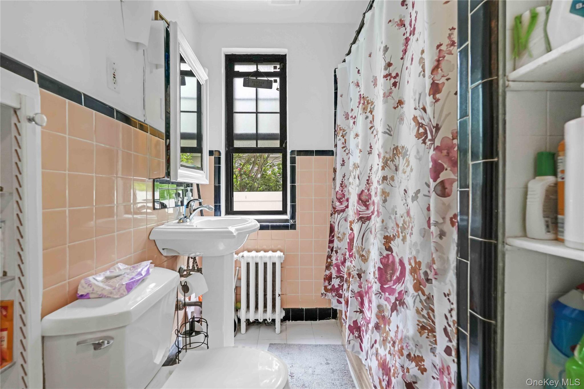 16008 12th Road, Beechhurst, NY 11357