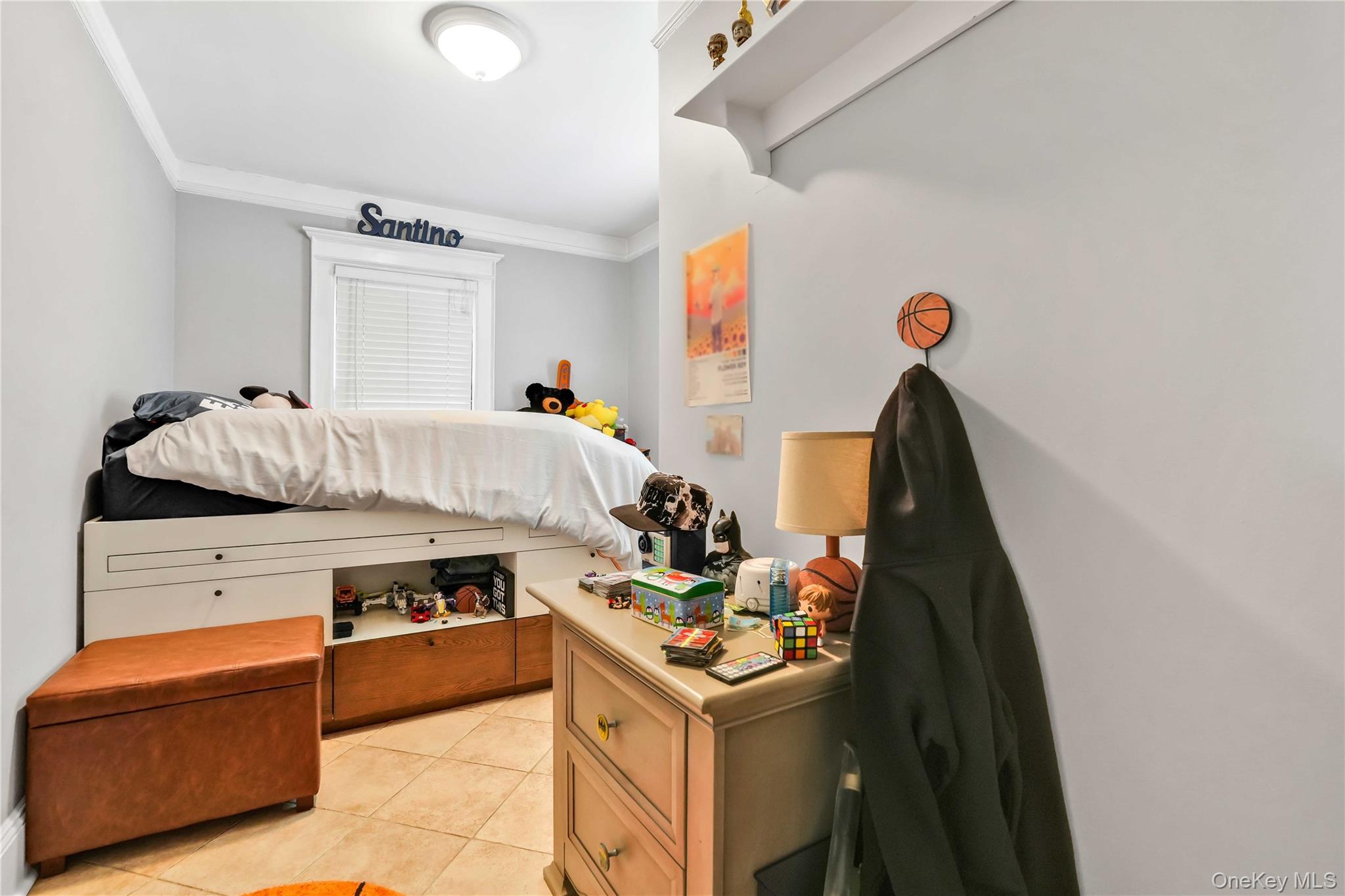 16008 12th Road, Beechhurst, NY 11357