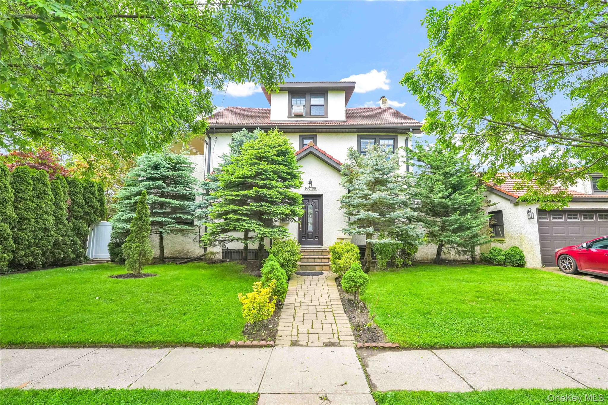 16008 12th Road, Beechhurst, NY 11357