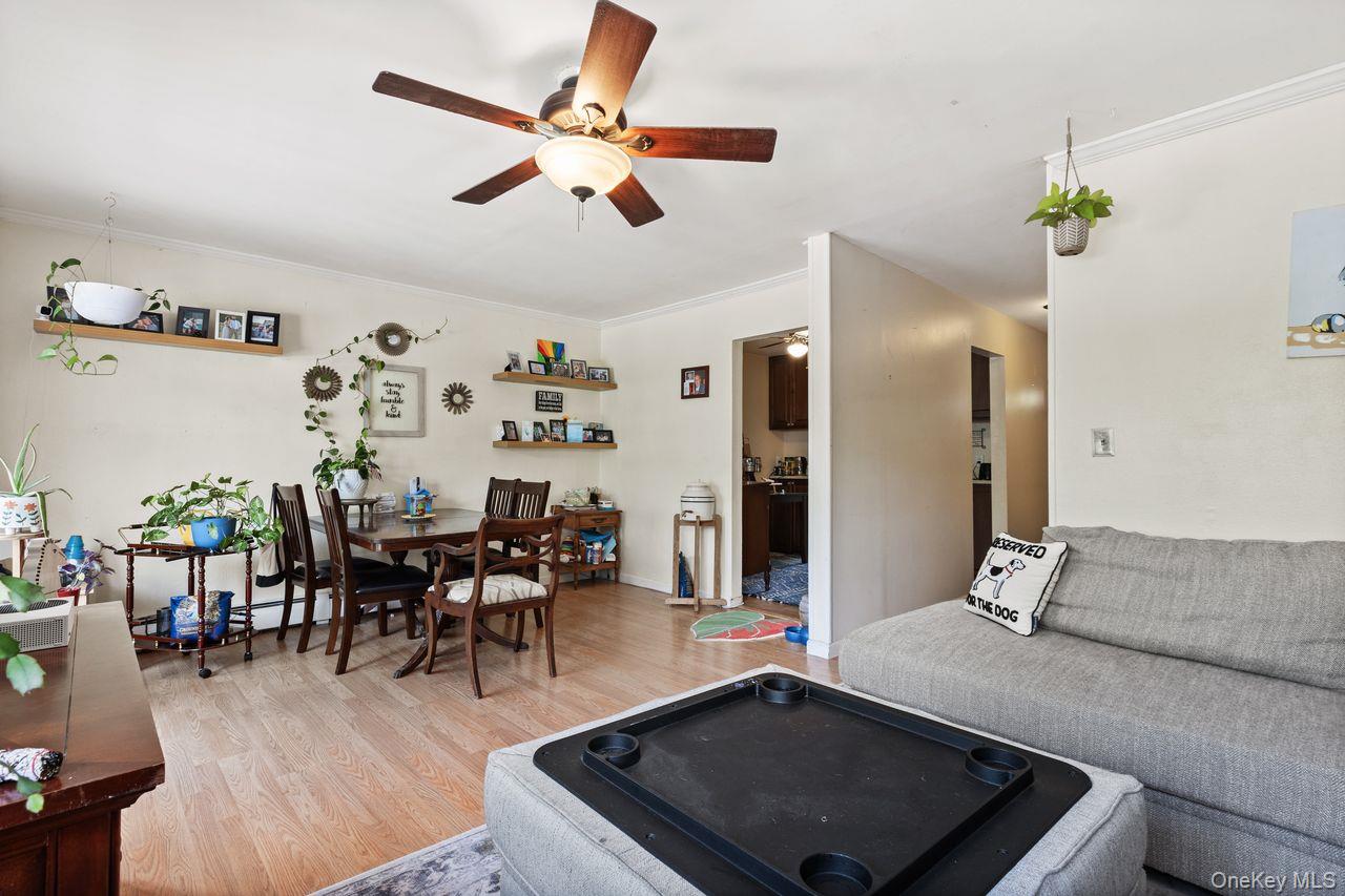 56 Coachlight Square # 56, Montrose, NY 10548