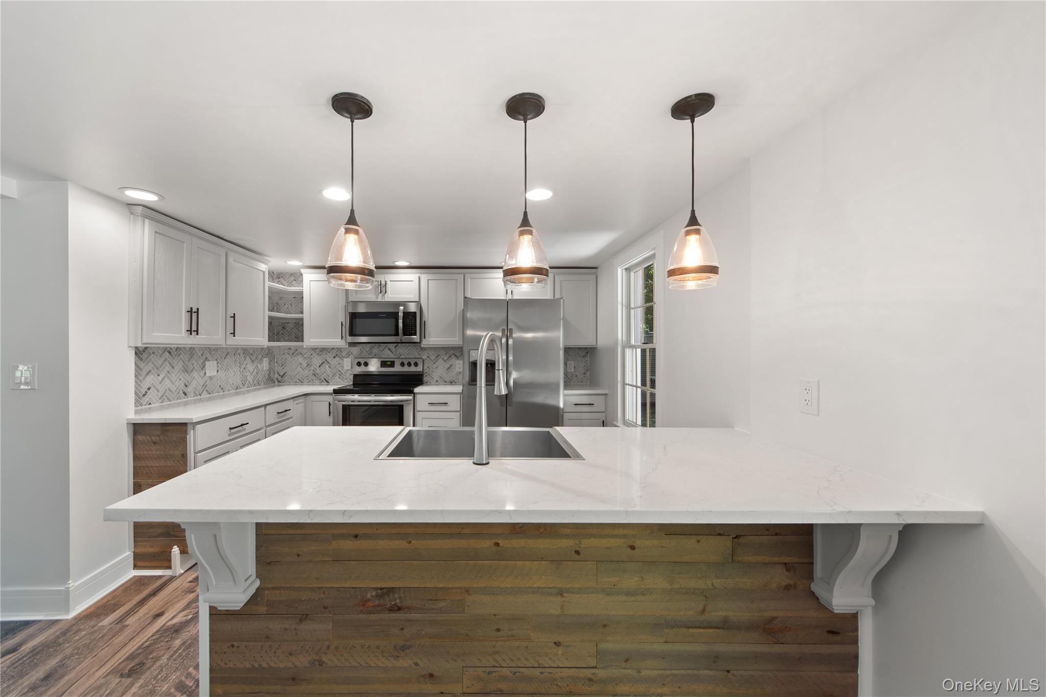 35 Honeymoon Lane, Lagrangeville, NY 12603