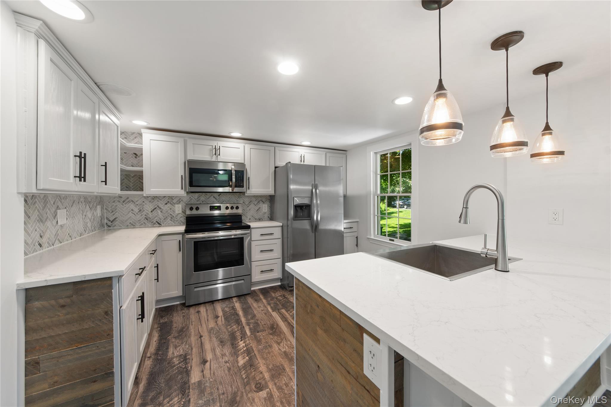 35 Honeymoon Lane, Lagrangeville, NY 12603