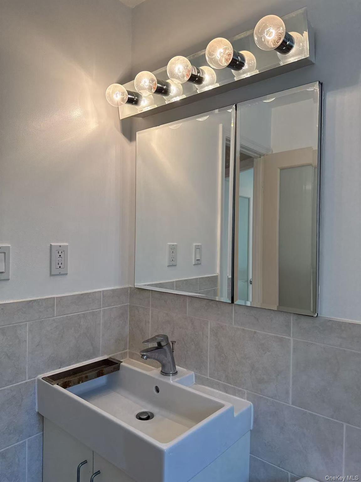 14134 33rd Avenue # 2D, Flushing, NY 11354