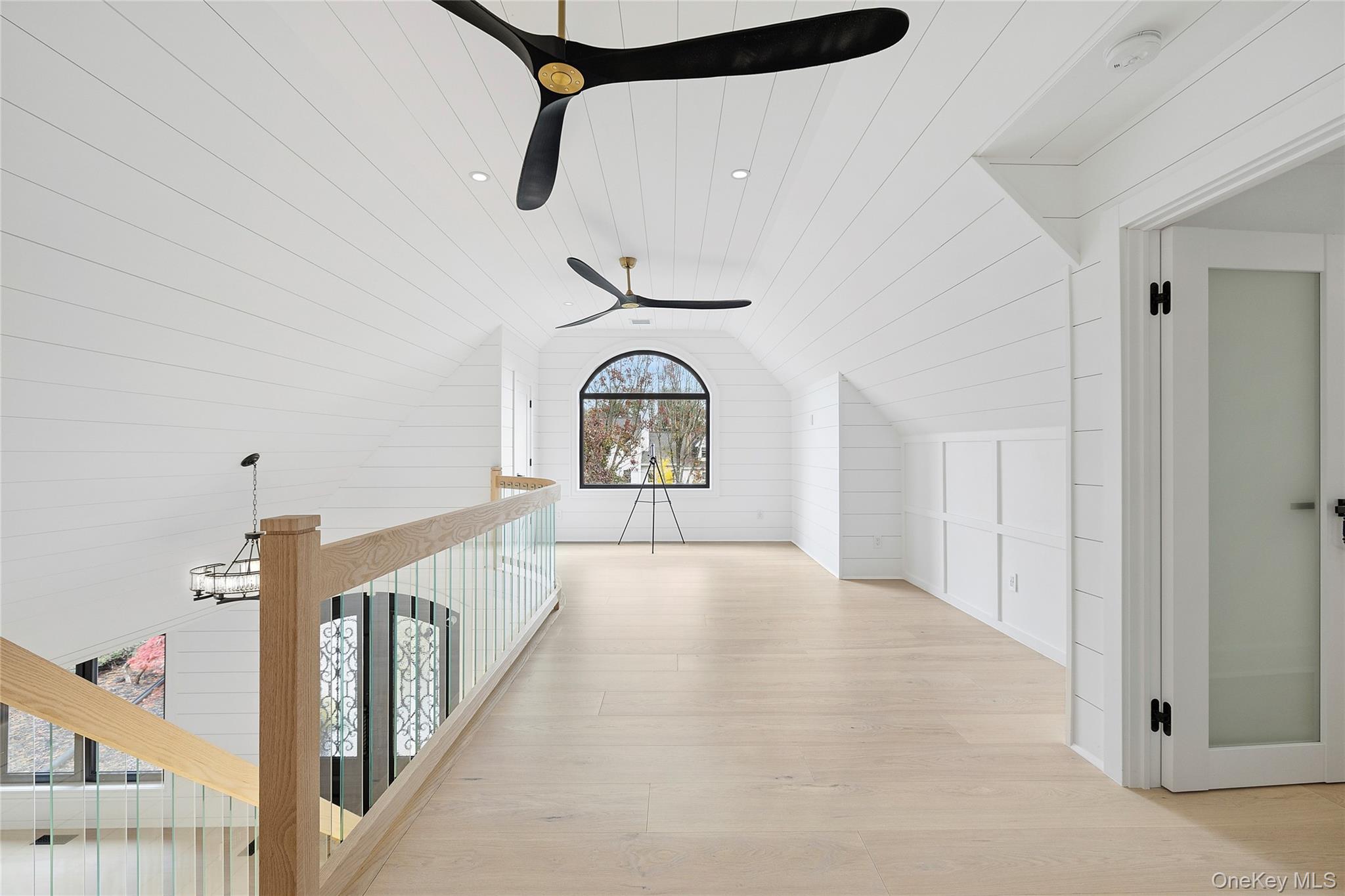 4 Miller Farms Court, Miller Place, NY 11764