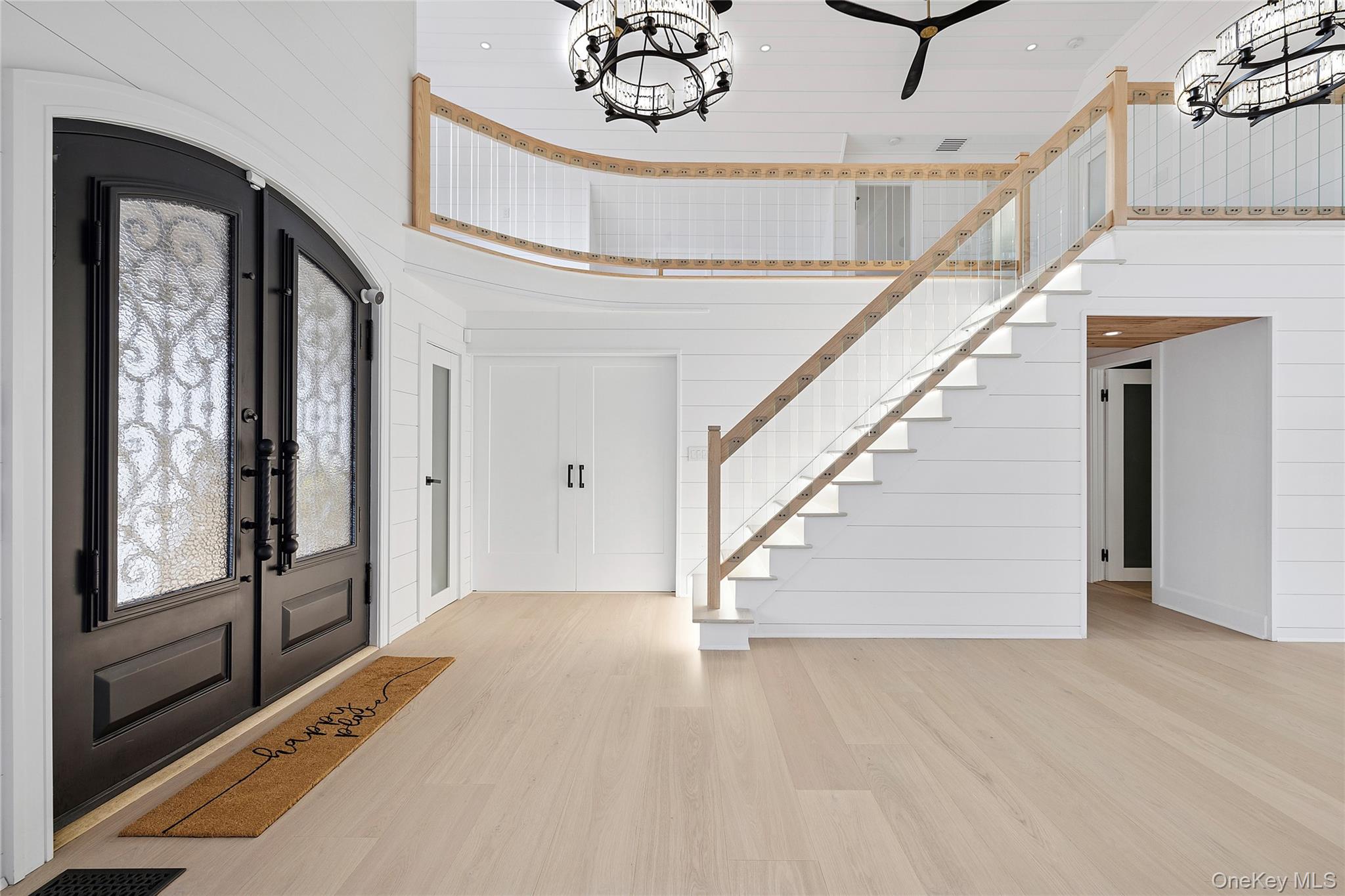 4 Miller Farms Court, Miller Place, NY 11764