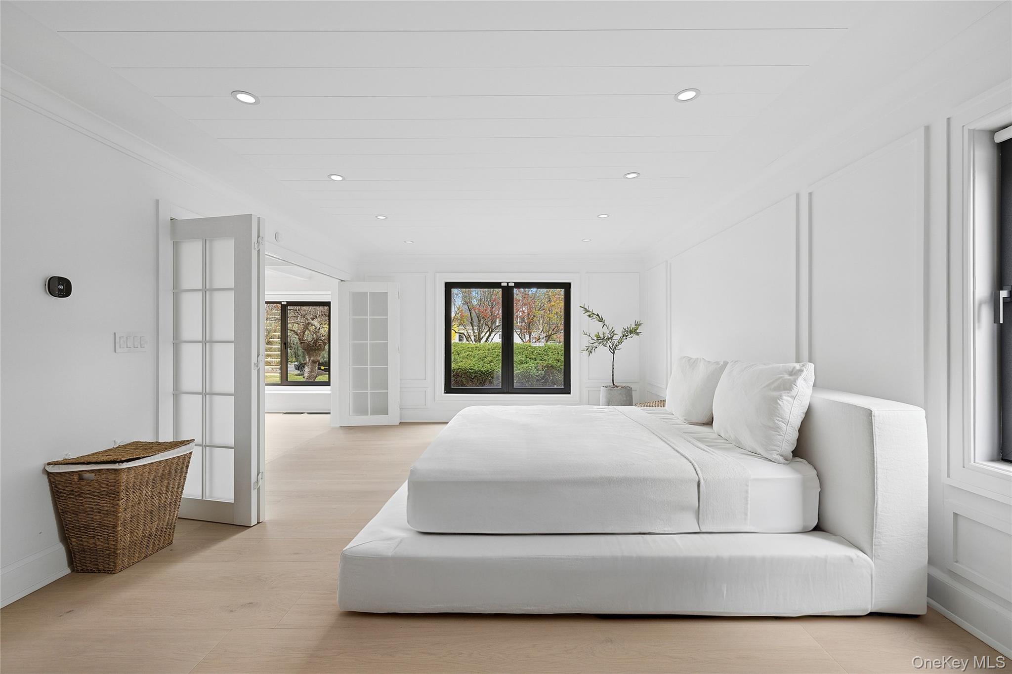 4 Miller Farms Court, Miller Place, NY 11764