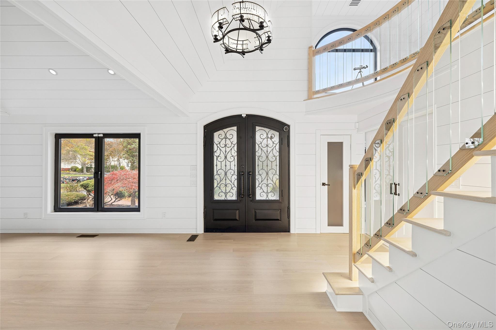 4 Miller Farms Court, Miller Place, NY 11764