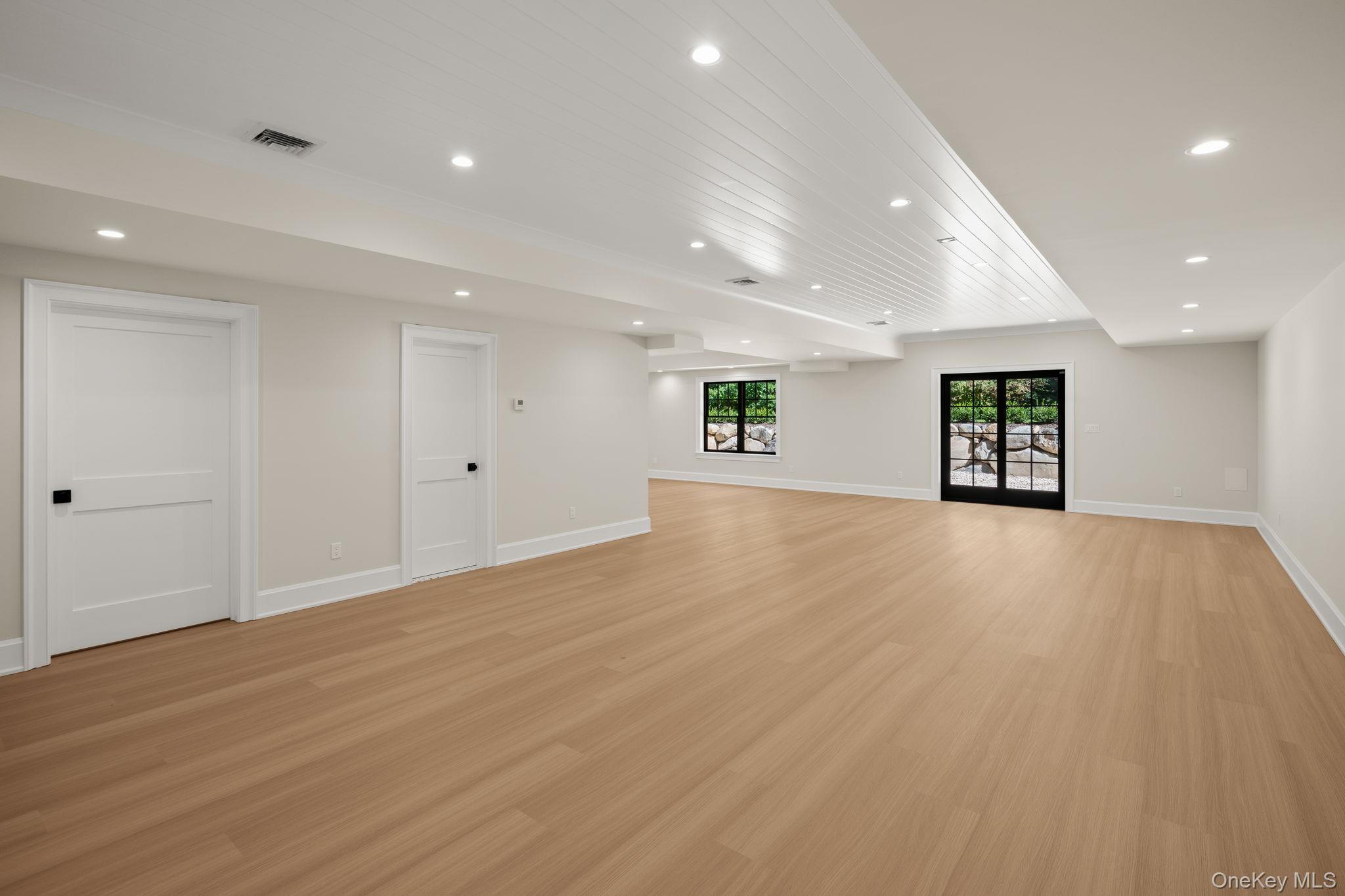 64 Saw Mill Road, Cold Spring Harbor, NY 11724