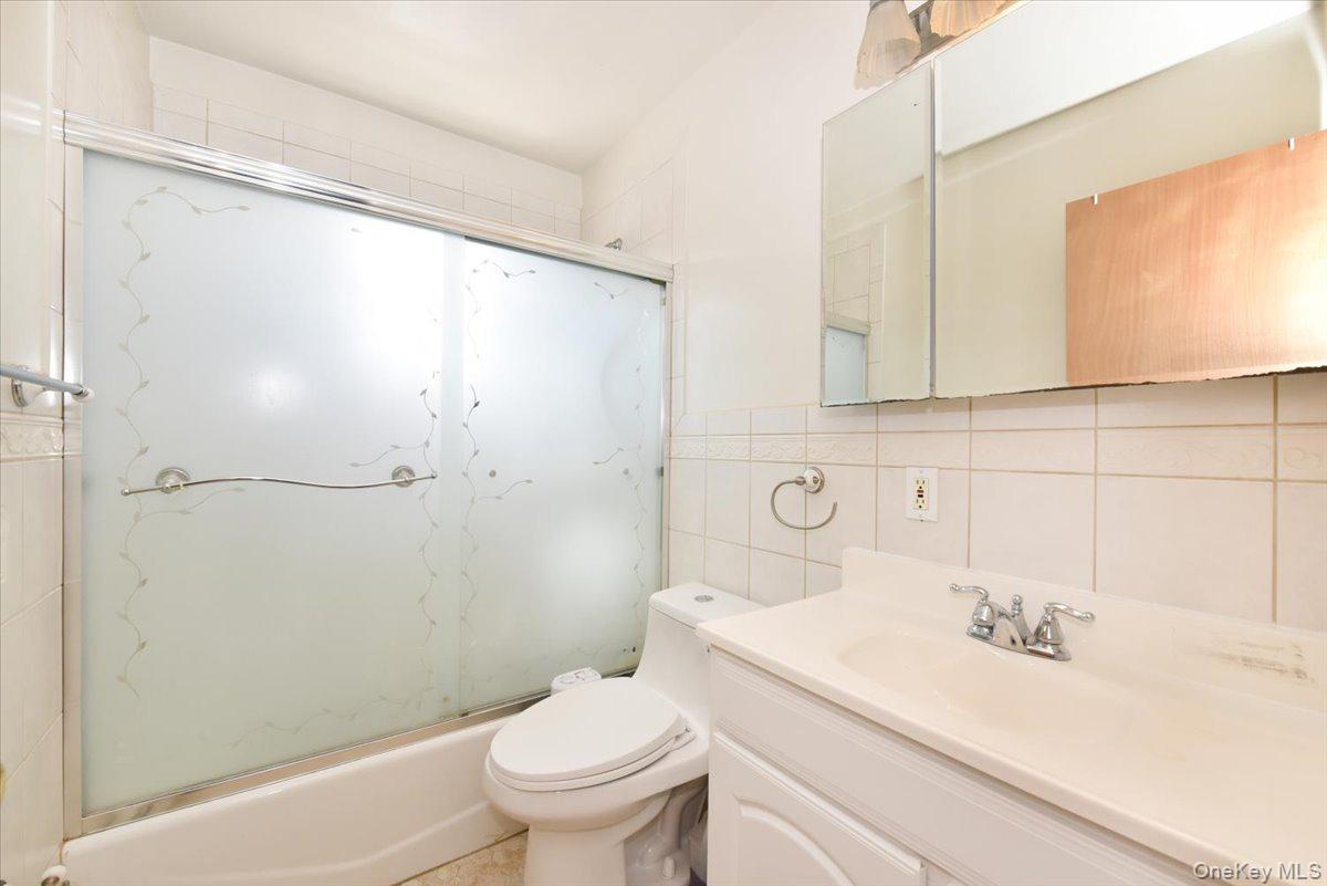 15315 79th Avenue, Kew Garden Hills, NY 11367