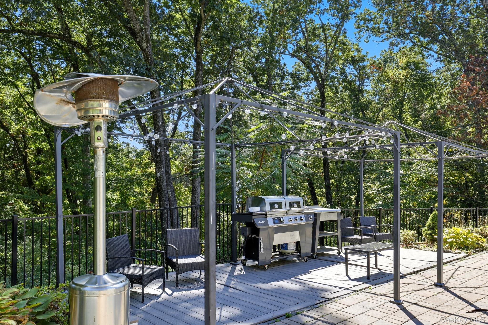 153 Shagbark Lane, Hopewell Junction, NY 12533