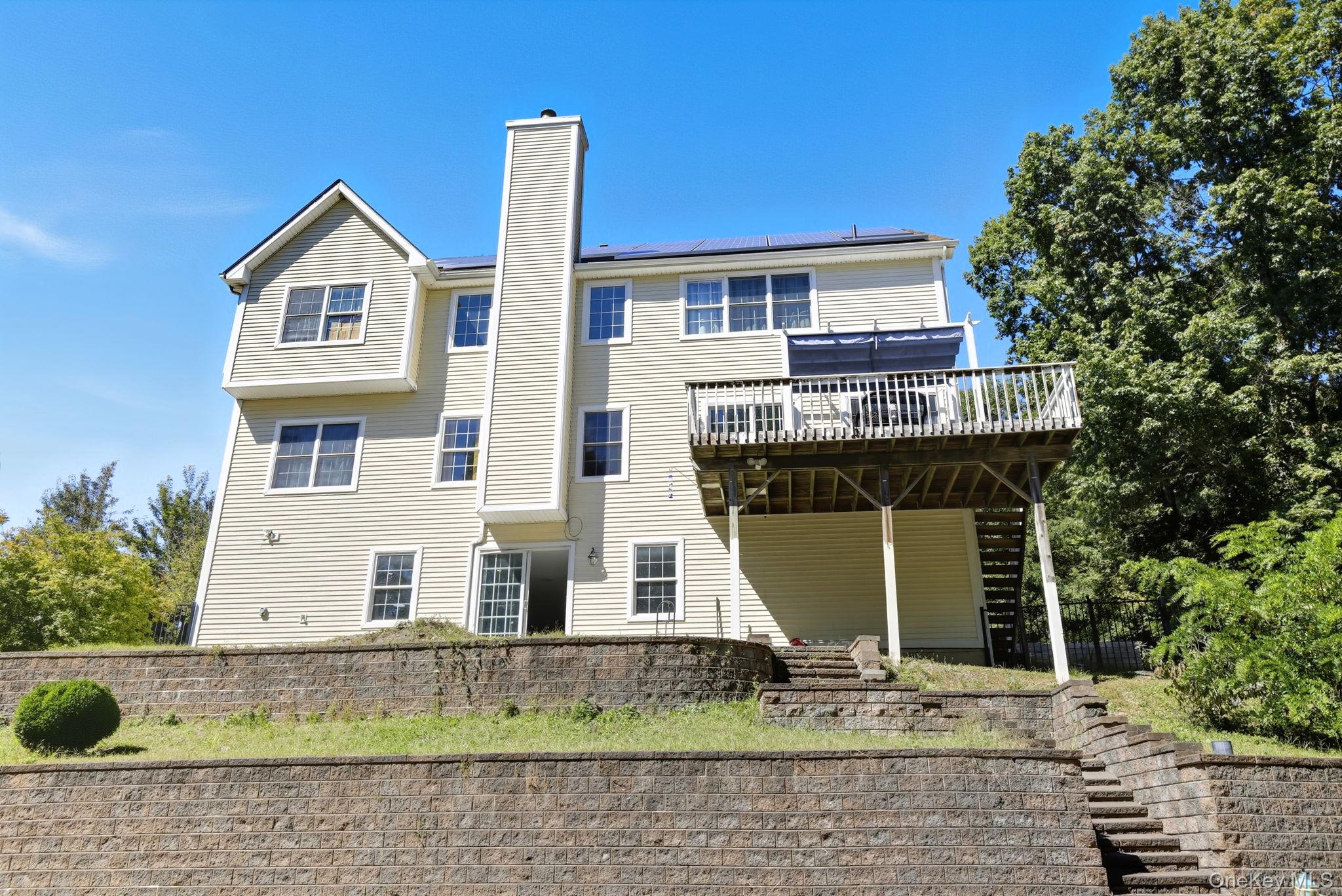 153 Shagbark Lane, Hopewell Junction, NY 12533