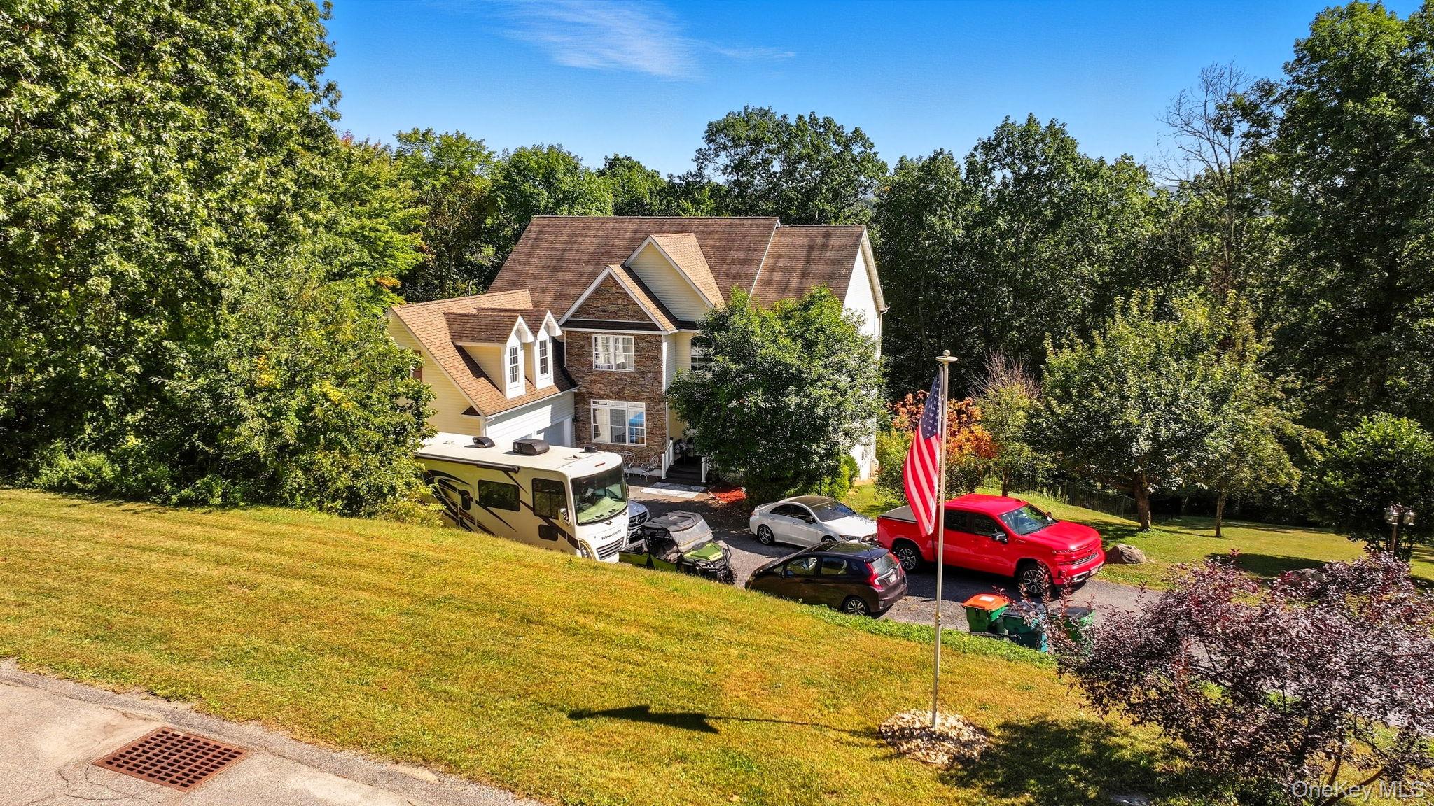 153 Shagbark Lane, Hopewell Junction, NY 12533