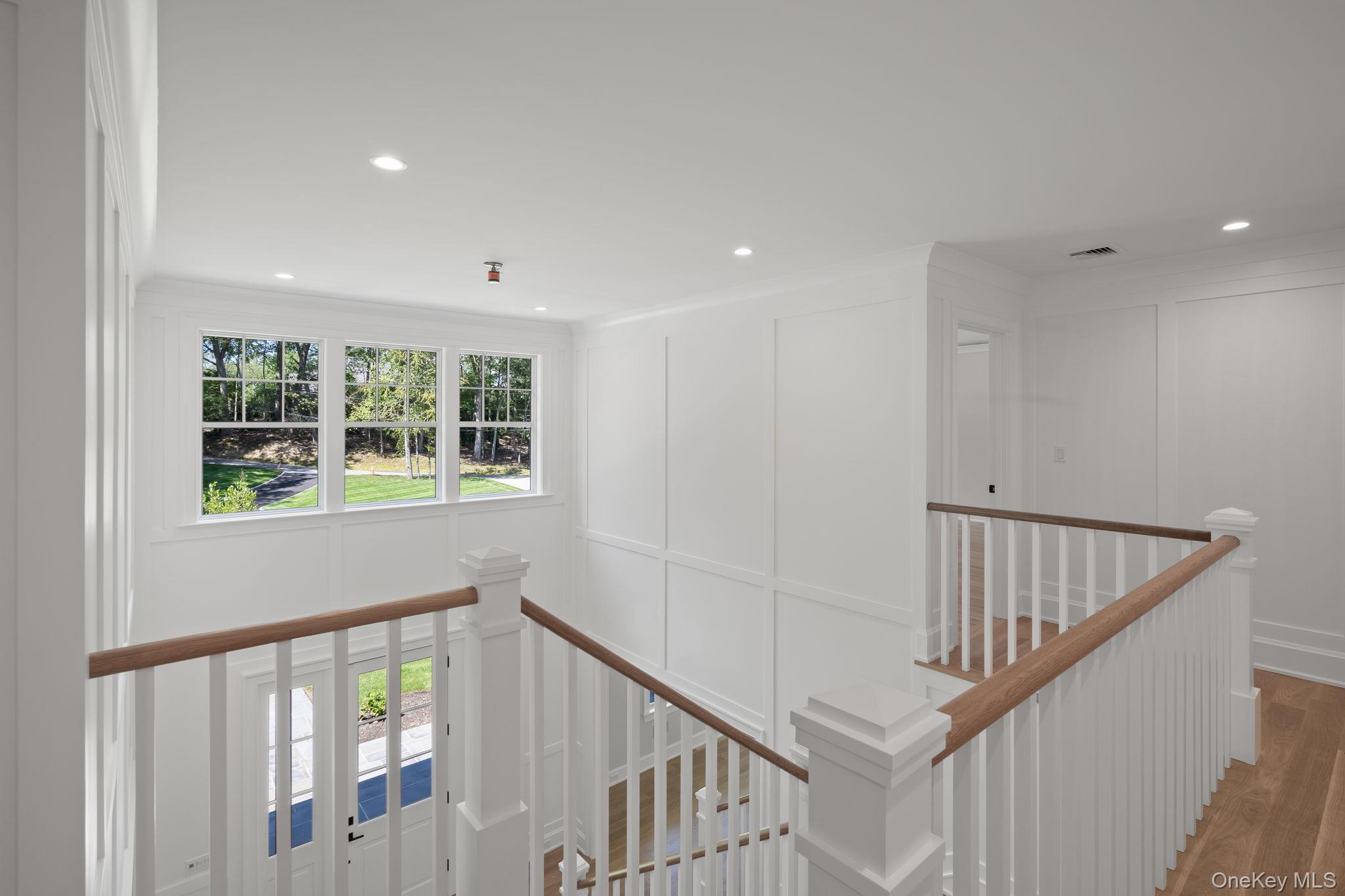 68 Saw Mill Road, Cold Spring Harbor, NY 11724