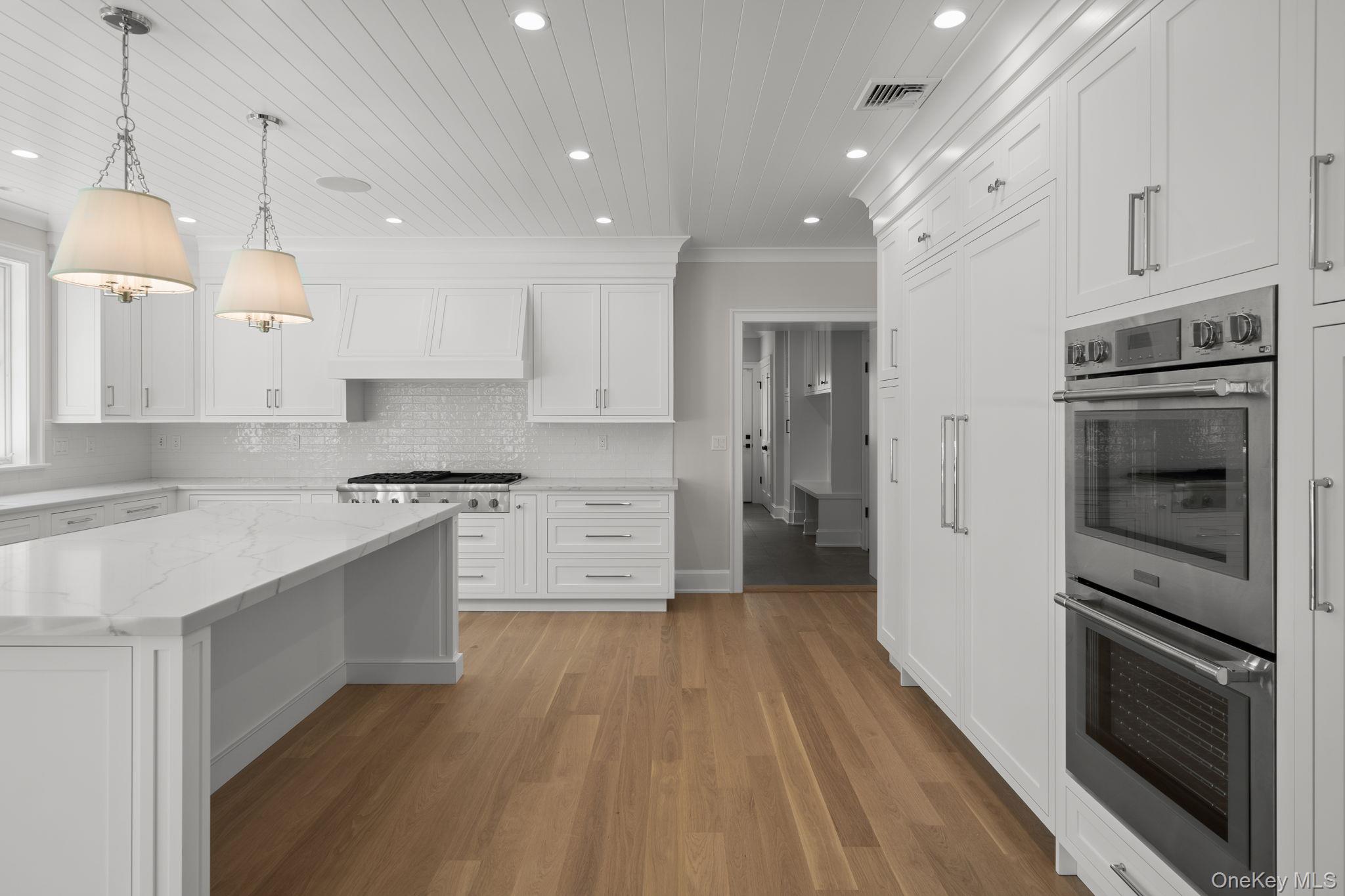 68 Saw Mill Road, Cold Spring Harbor, NY 11724