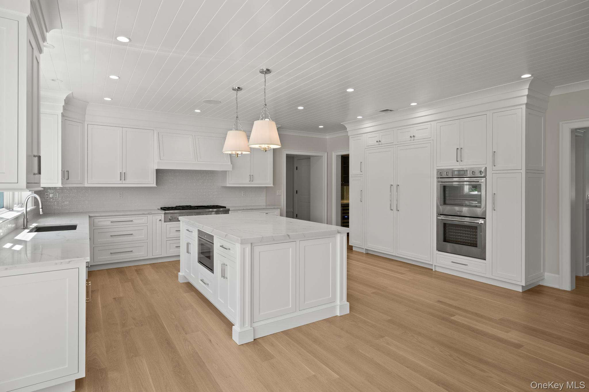 68 Saw Mill Road, Cold Spring Harbor, NY 11724