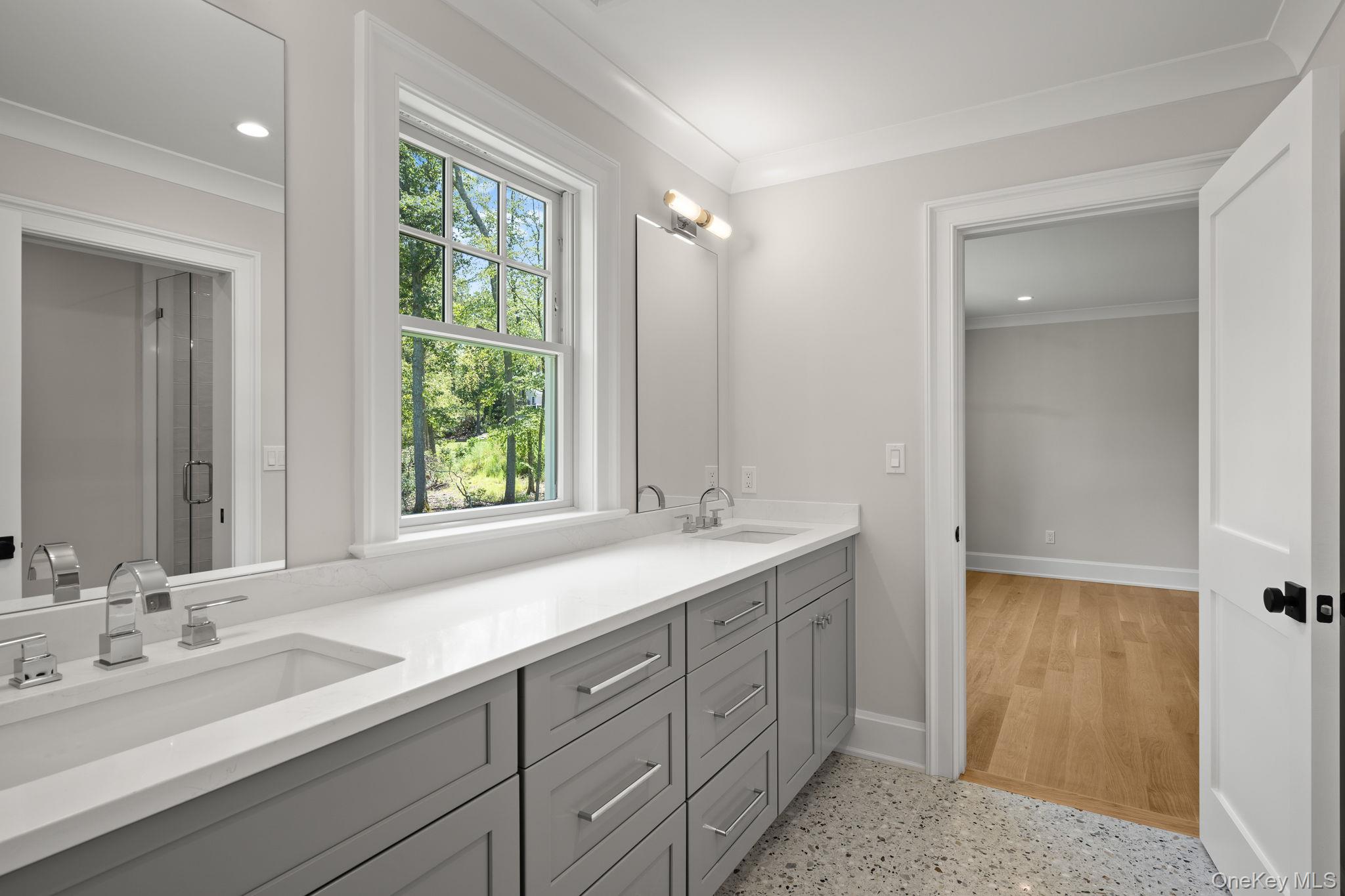 68 Saw Mill Road, Cold Spring Harbor, NY 11724