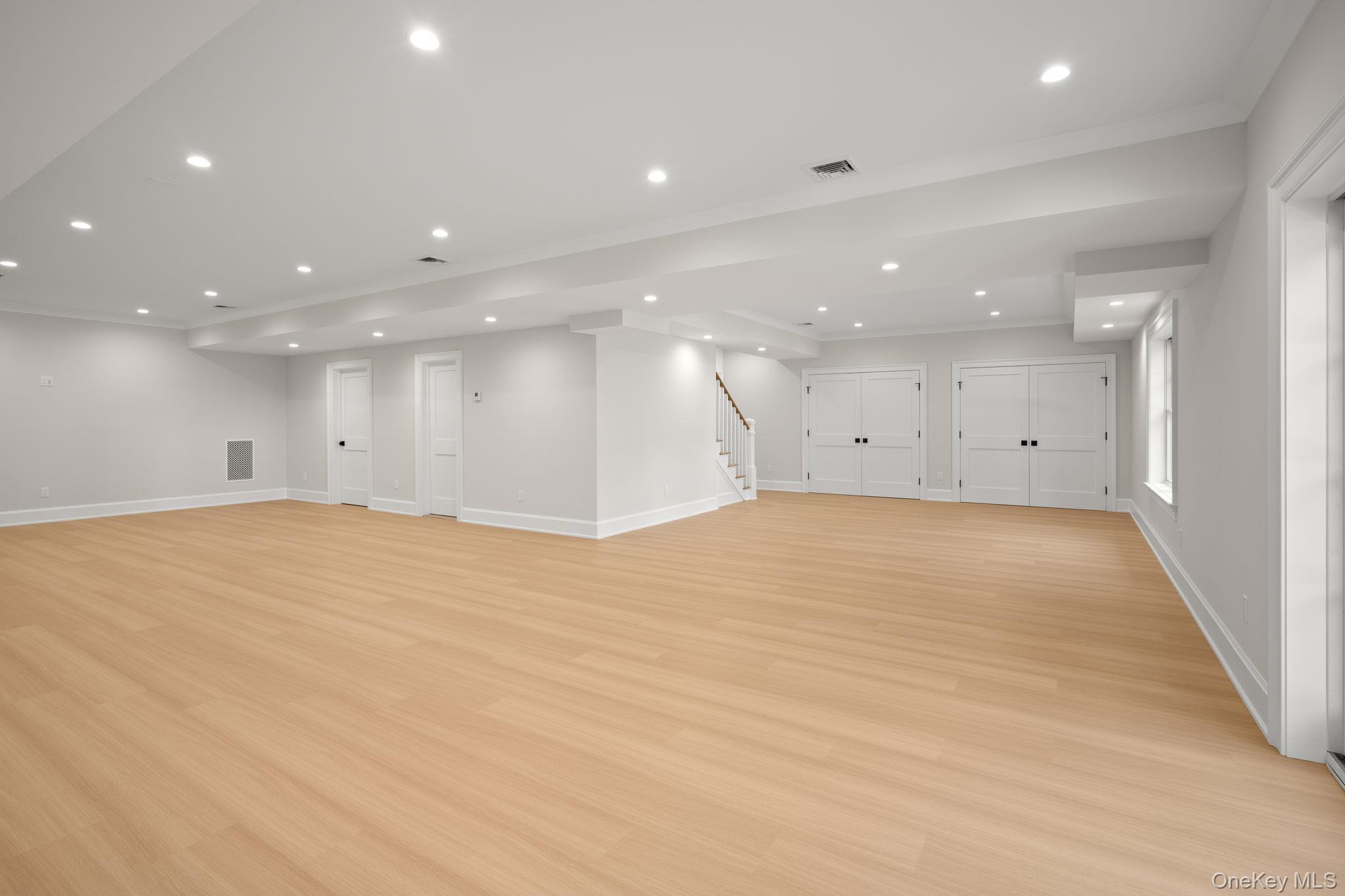 68 Saw Mill Road, Cold Spring Harbor, NY 11724