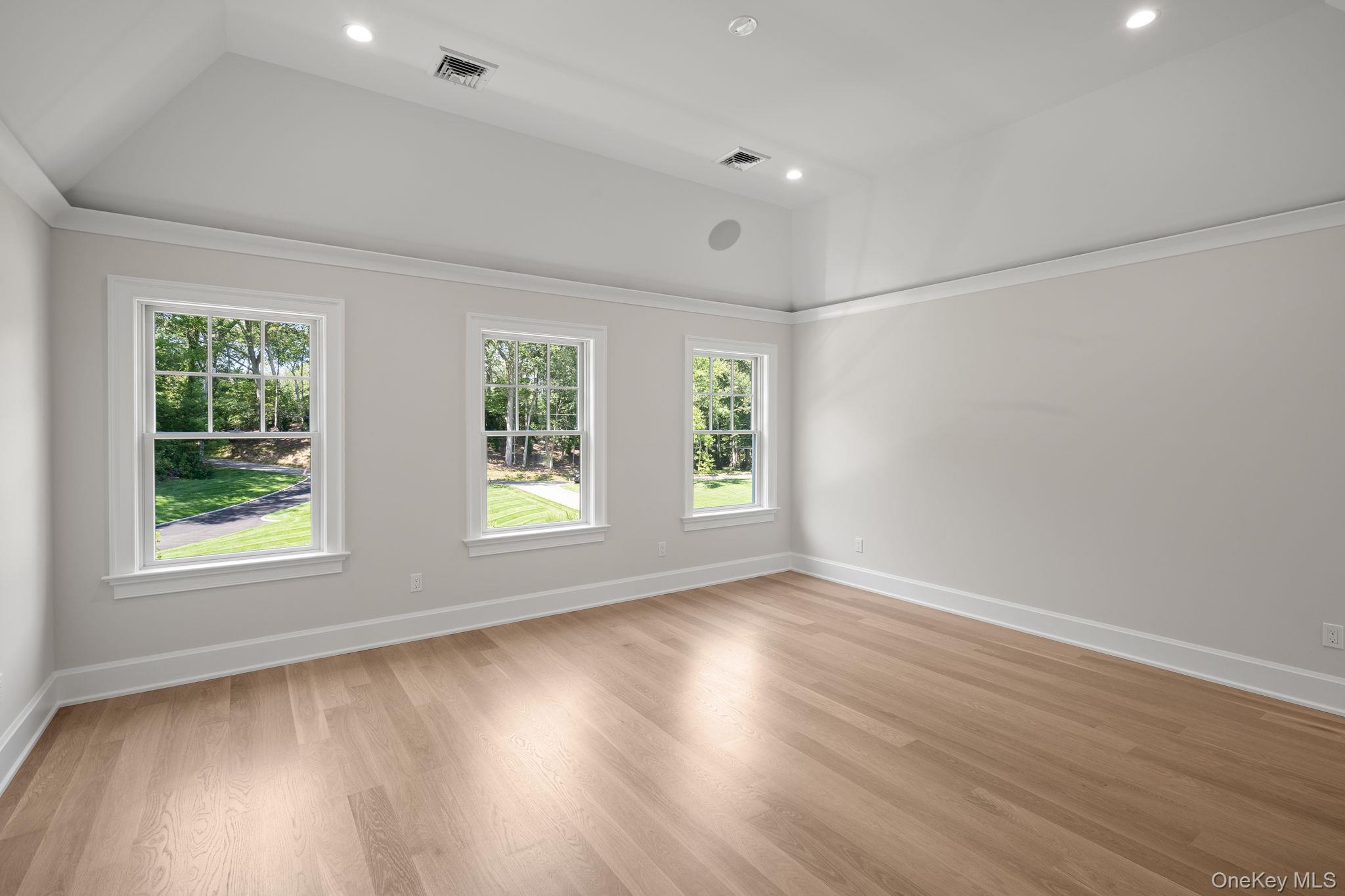 68 Saw Mill Road, Cold Spring Harbor, NY 11724