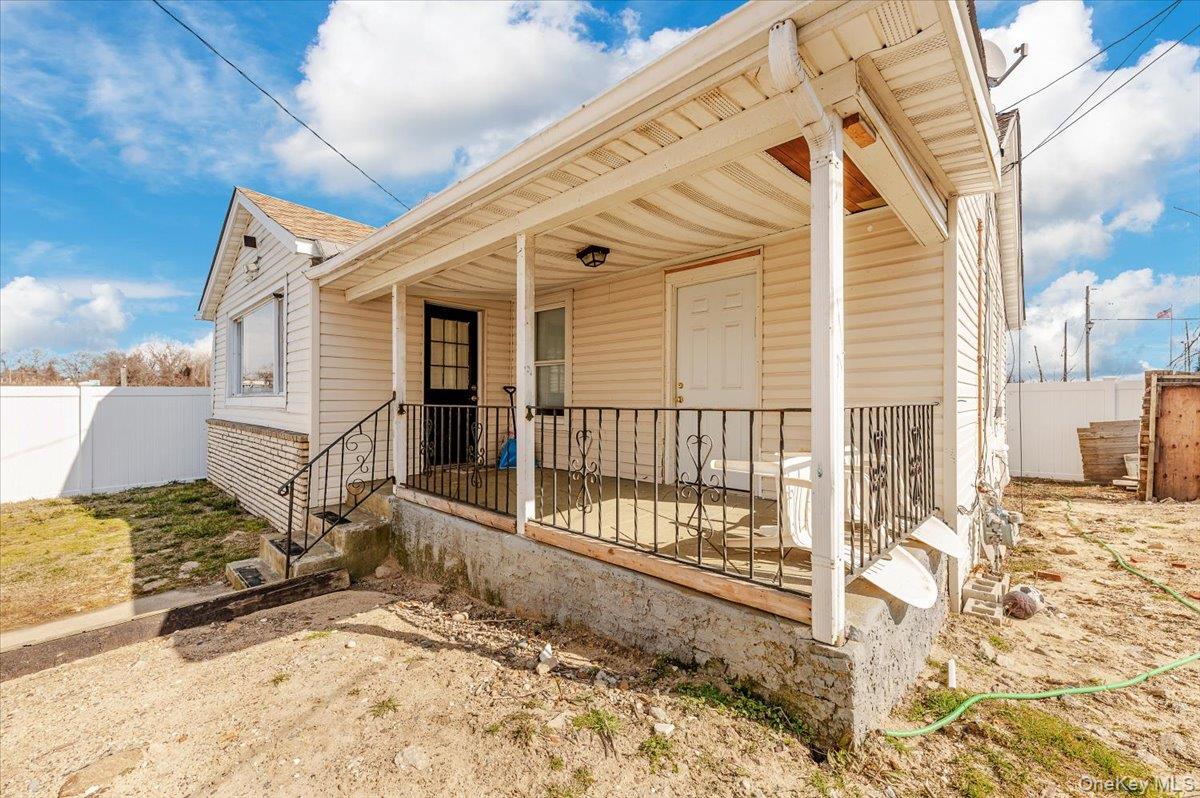 214 Beach 3rd Street, Far Rockaway, NY 11691