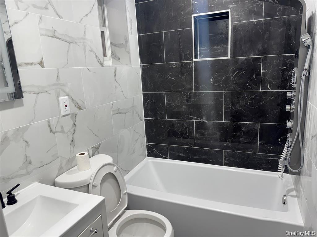 188-51 120th Road, Saint Albans, NY 11412