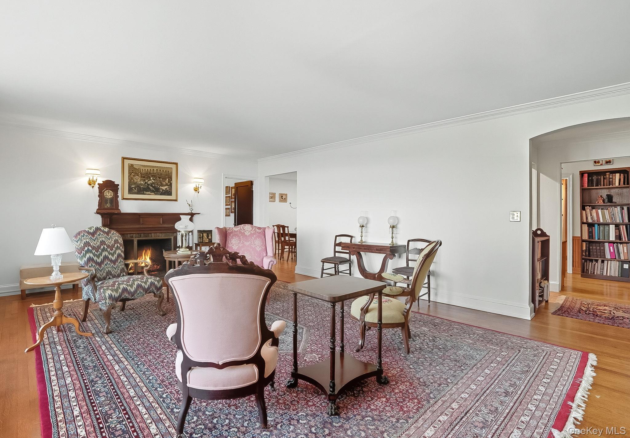 100 W Ardsley Avenue # 2G, Ardsley-on-Hudson, NY 10503