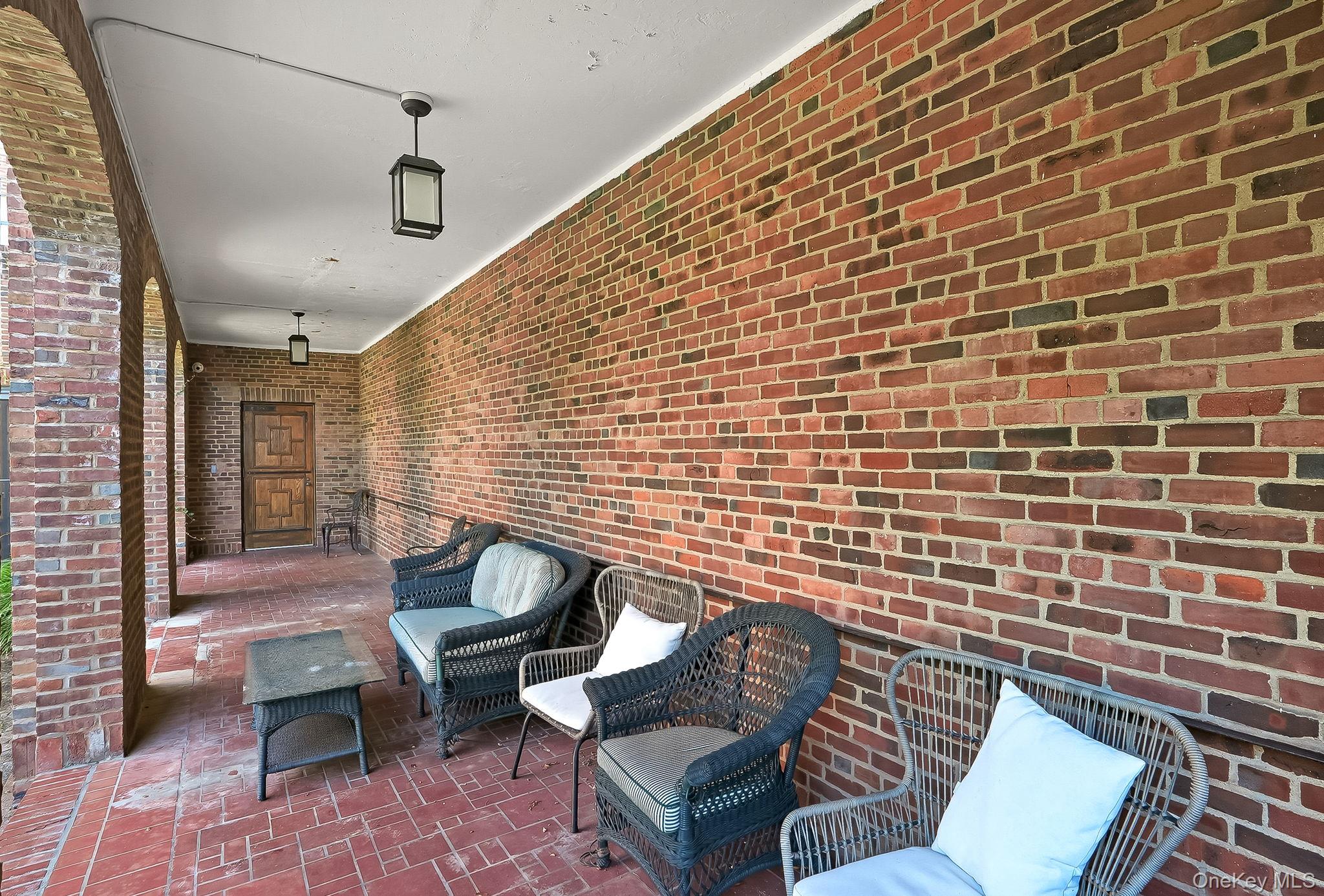 100 W Ardsley Avenue # 2G, Ardsley-on-Hudson, NY 10503