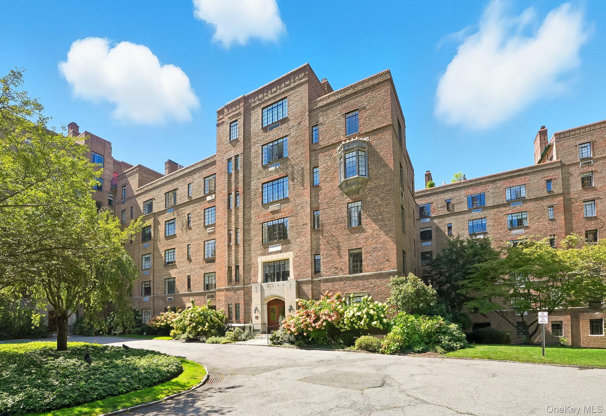 100 W Ardsley Avenue # 2G, Ardsley-on-Hudson, NY 10503