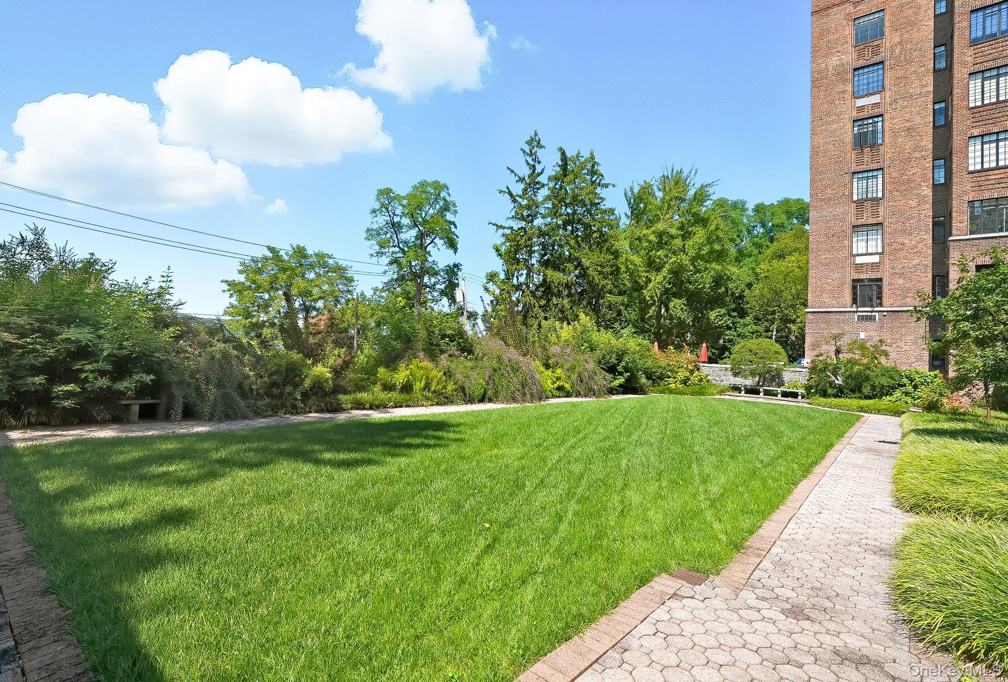 100 W Ardsley Avenue # 2G, Ardsley-on-Hudson, NY 10503