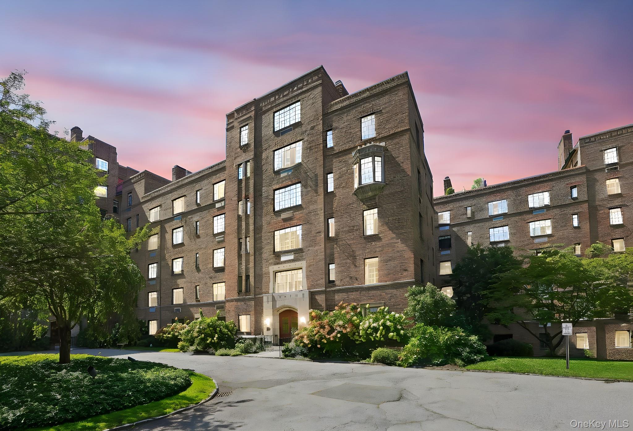 100 W Ardsley Avenue # 2G, Ardsley-on-Hudson, NY 10503