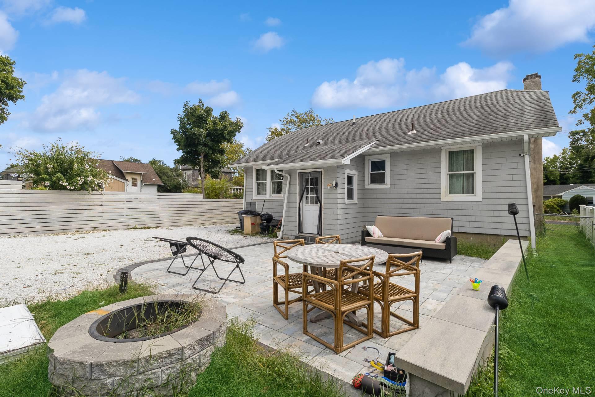 618 Corwin Street, Riverhead, NY 11901