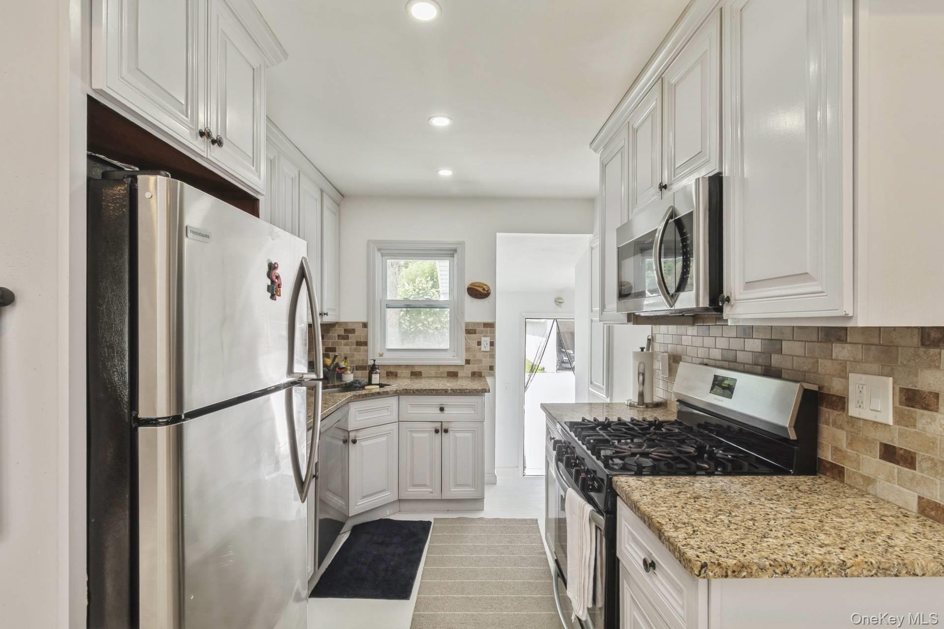 618 Corwin Street, Riverhead, NY 11901