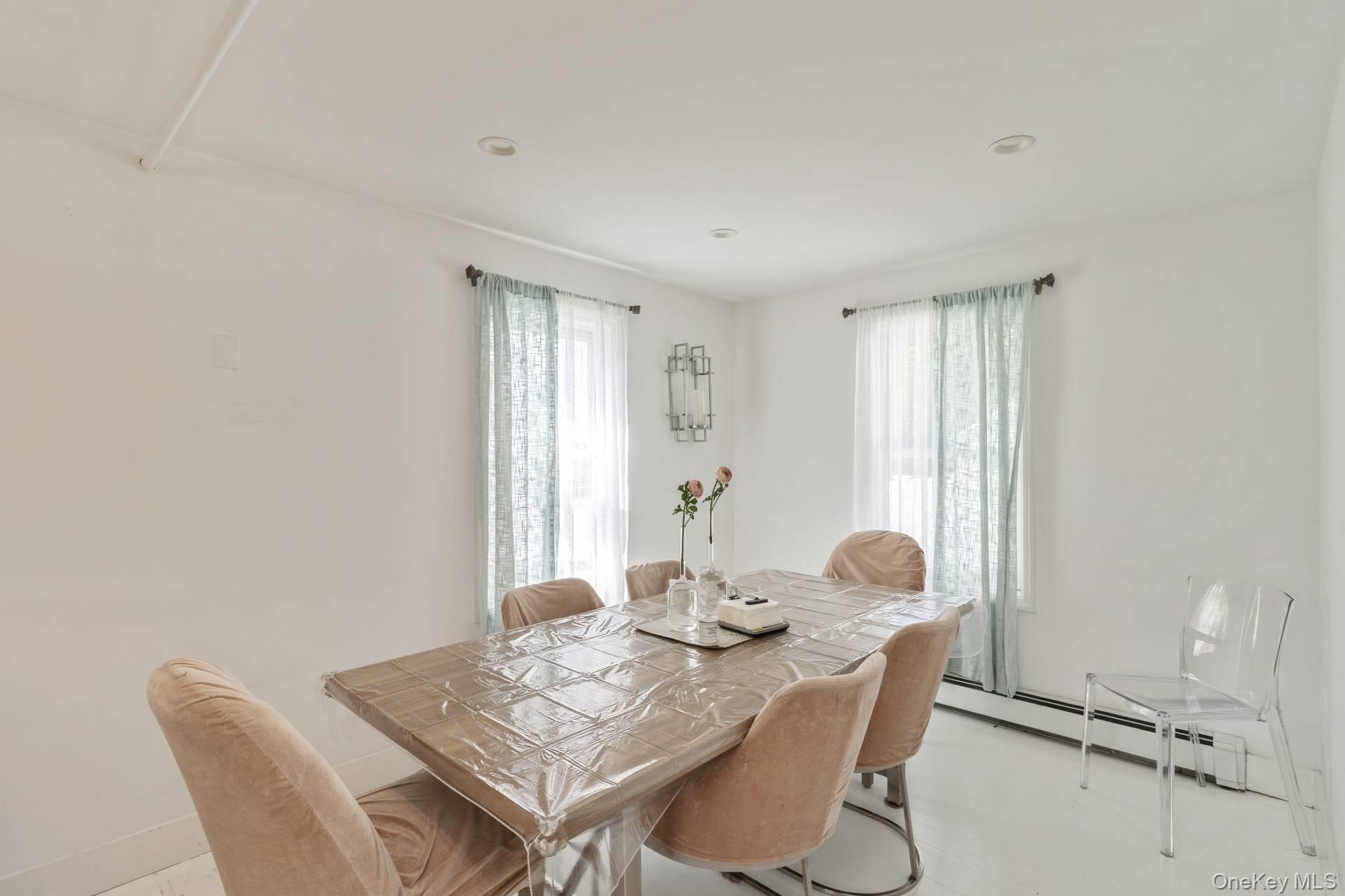 618 Corwin Street, Riverhead, NY 11901