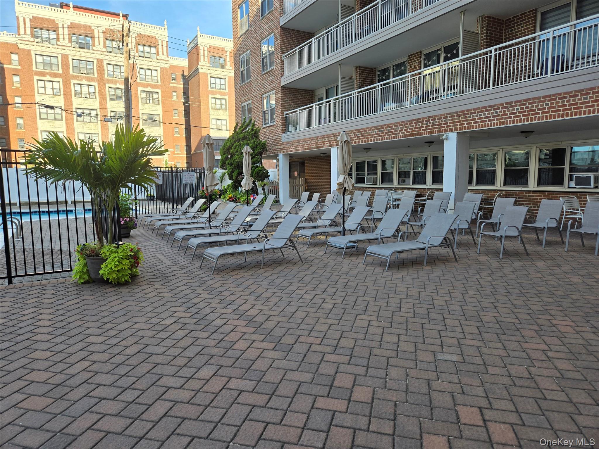 410 East Broadway # 7R, Long Beach, NY 11561