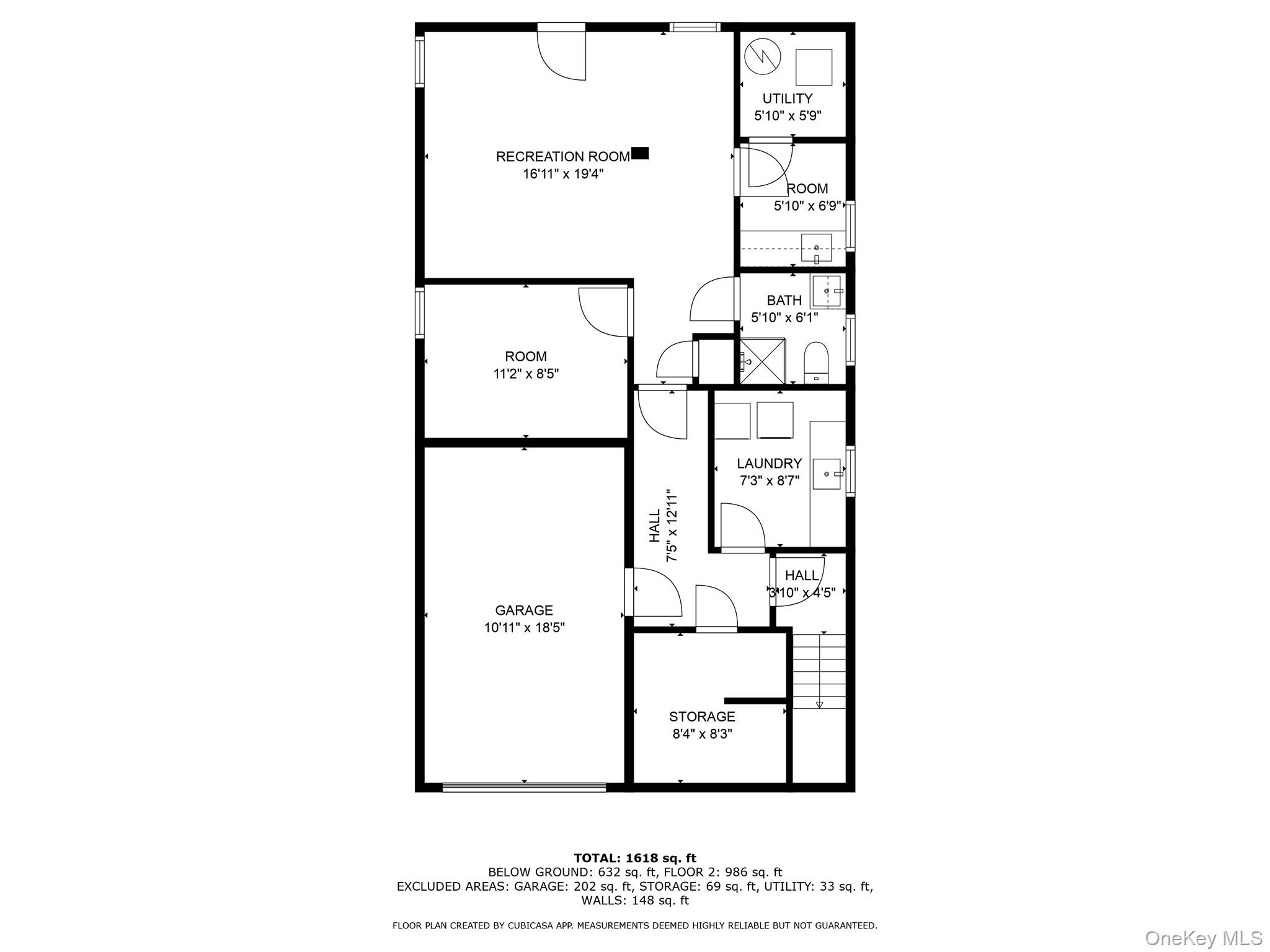 47 W Granada Avenue, Lindenhurst, NY 11757