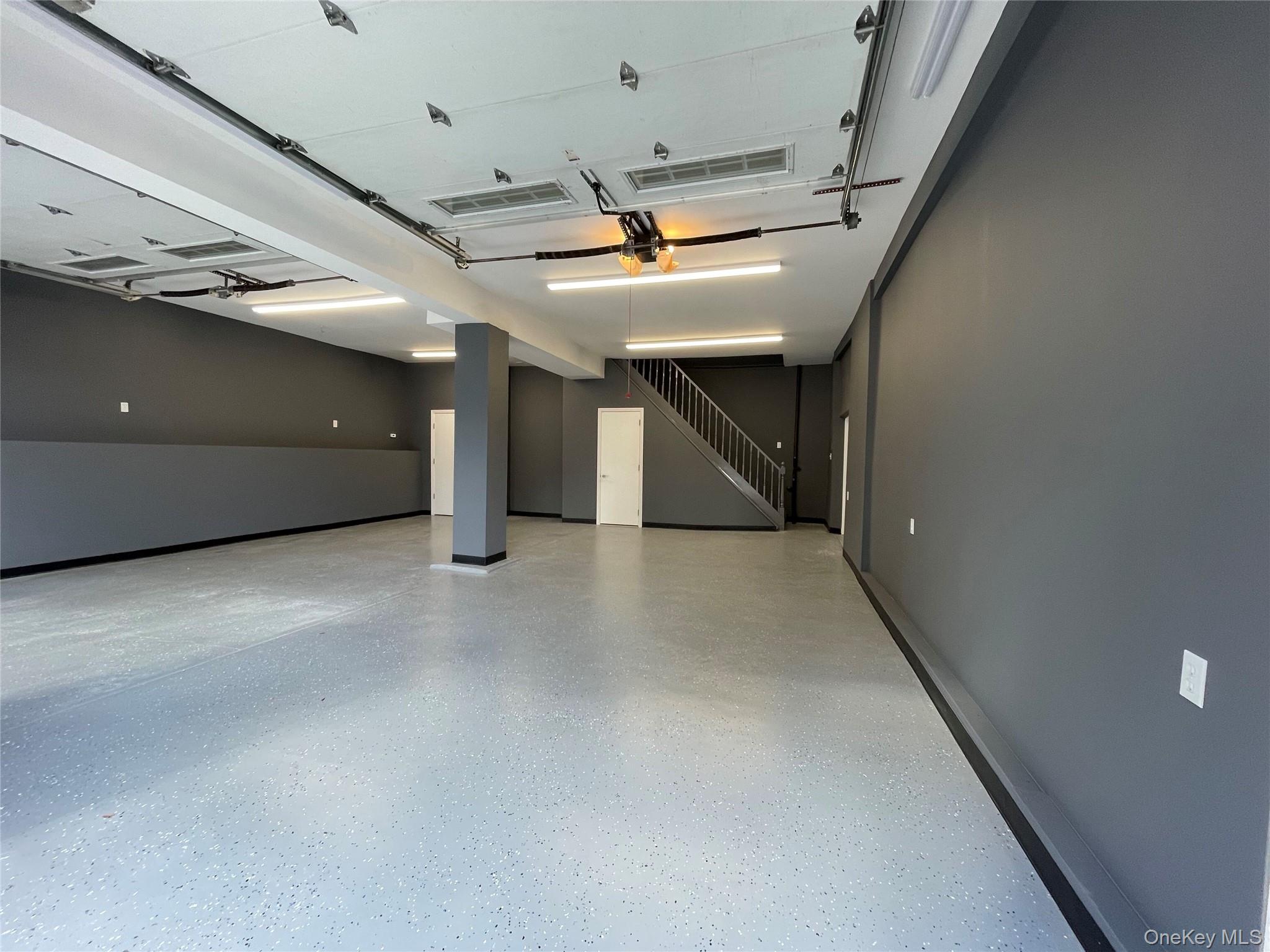 101 Davis Street, Locust Valley, NY 11560