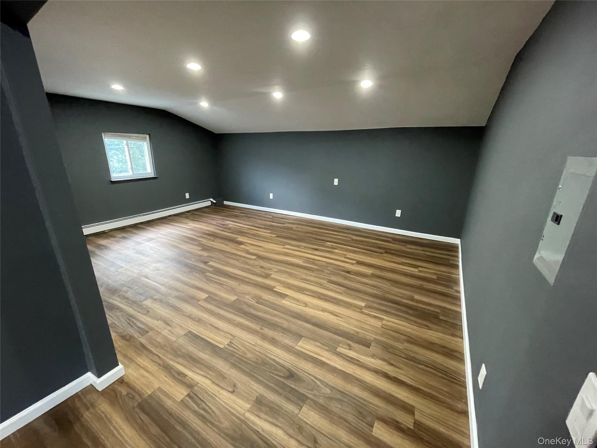 101 Davis Street, Locust Valley, NY 11560