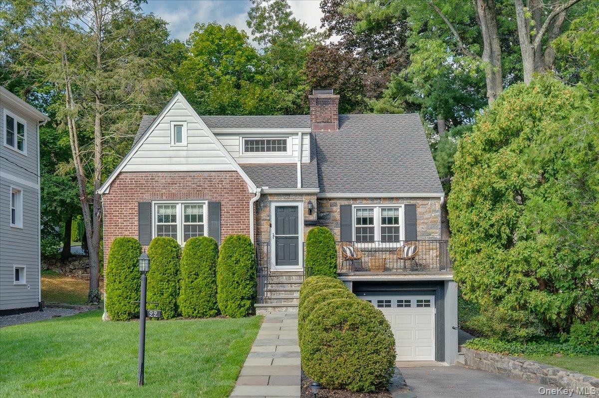 22 Harrison Drive, Larchmont, NY 10538