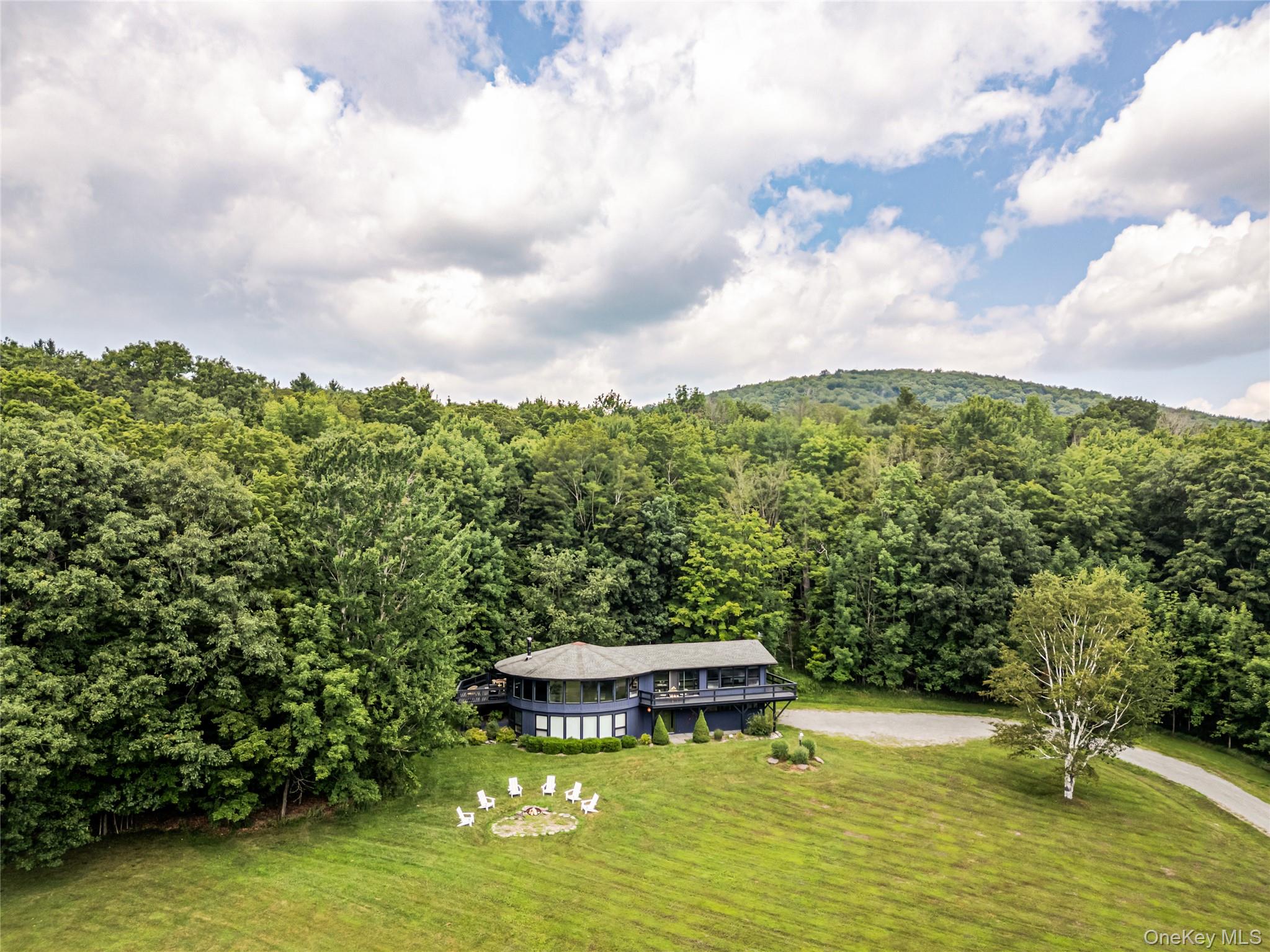 407 Mill Street, Windham, NY 12496