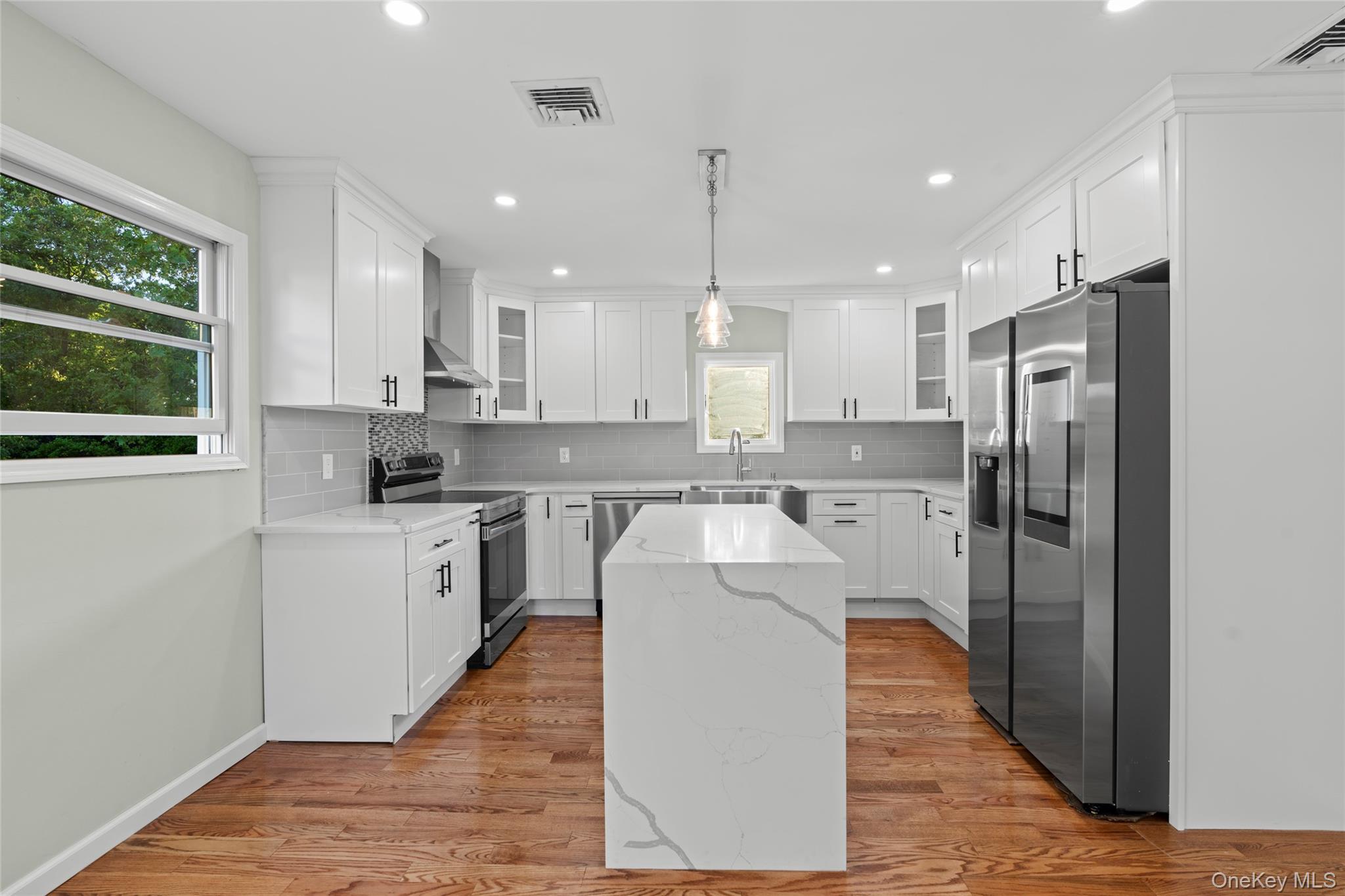 350 Holbrook Road, Ronkonkoma, NY 1779